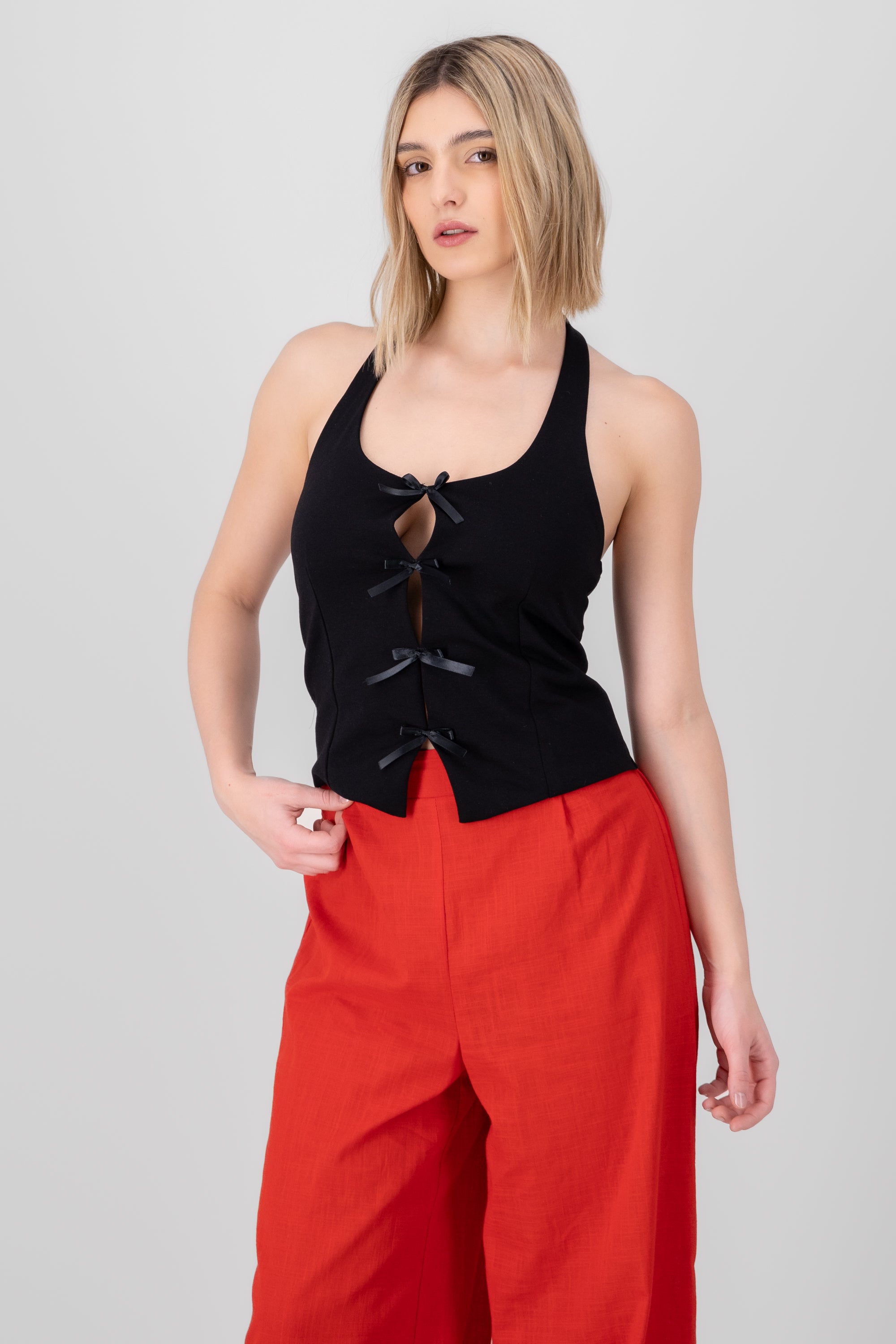 Top halter detalle moños NEGRO