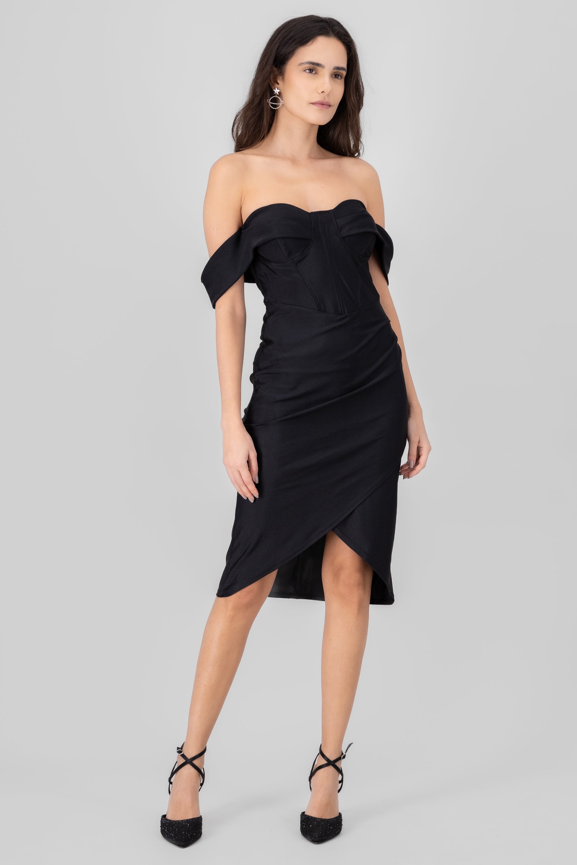 Vestido mini off shoulder detalle varillas NEGRO