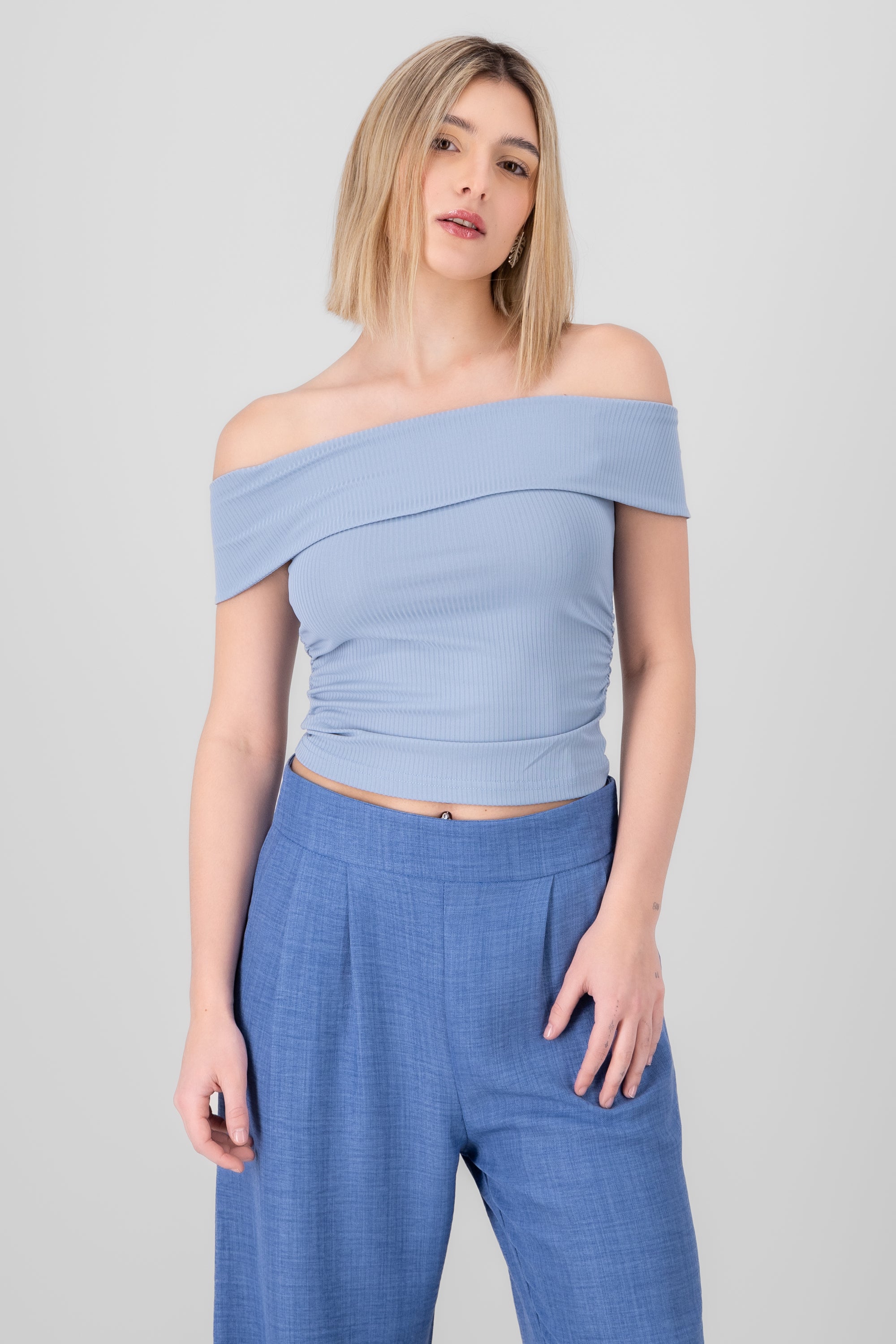 Top Shoulders Discovered Sleeves Sky blue