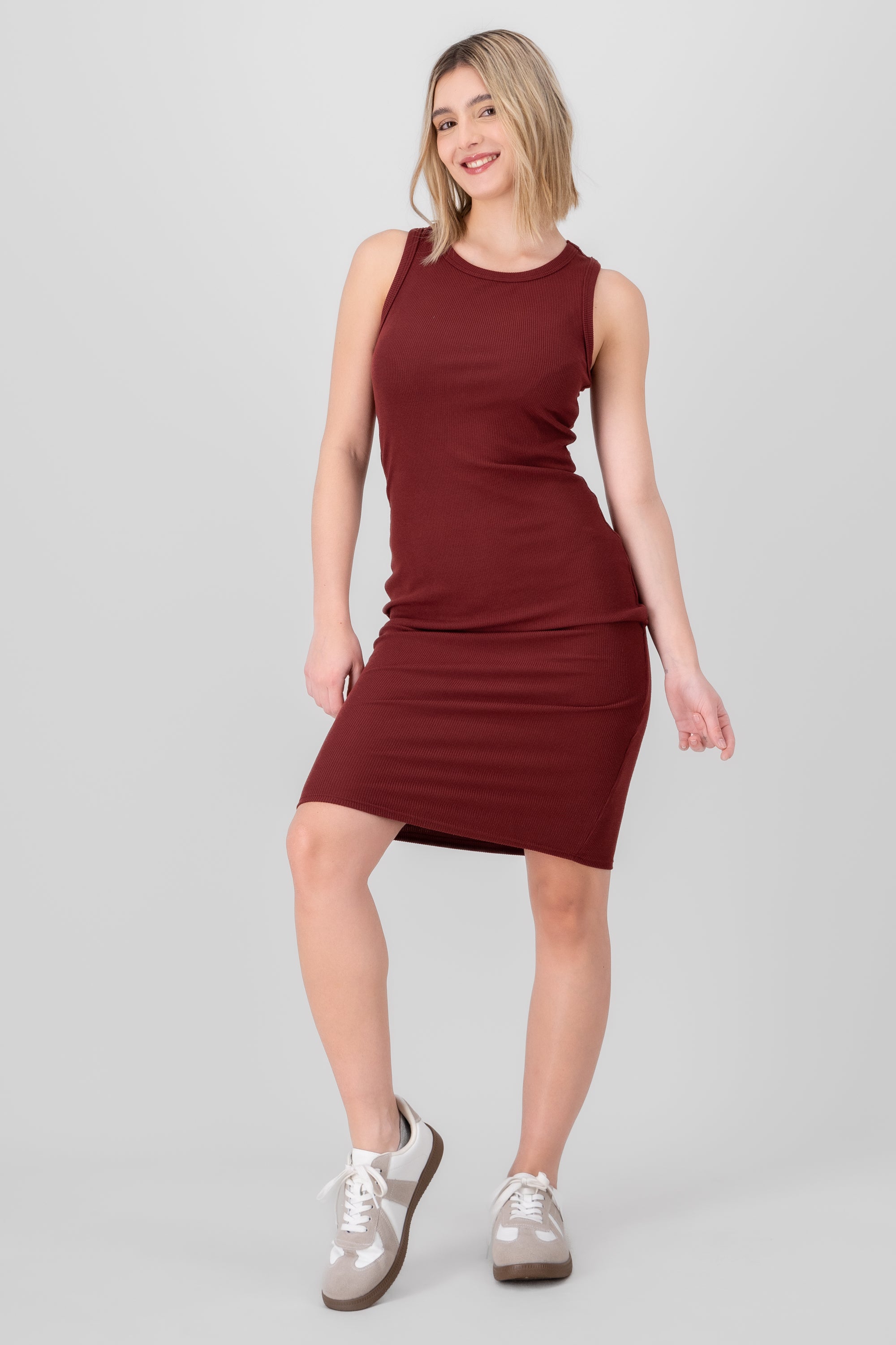 Vestido midi sin mangas rib VINO