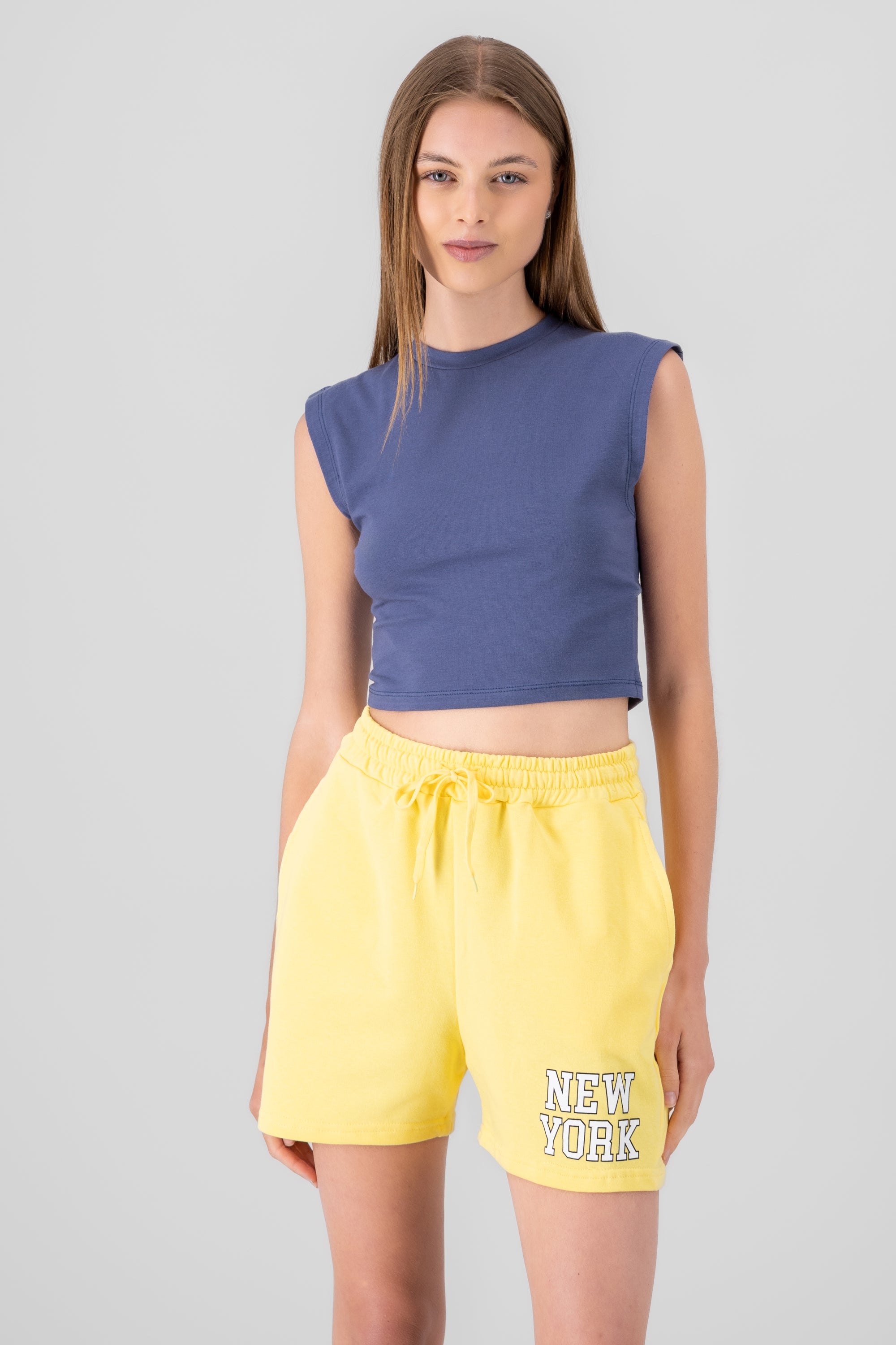 Top liso sin manga INDIGO
