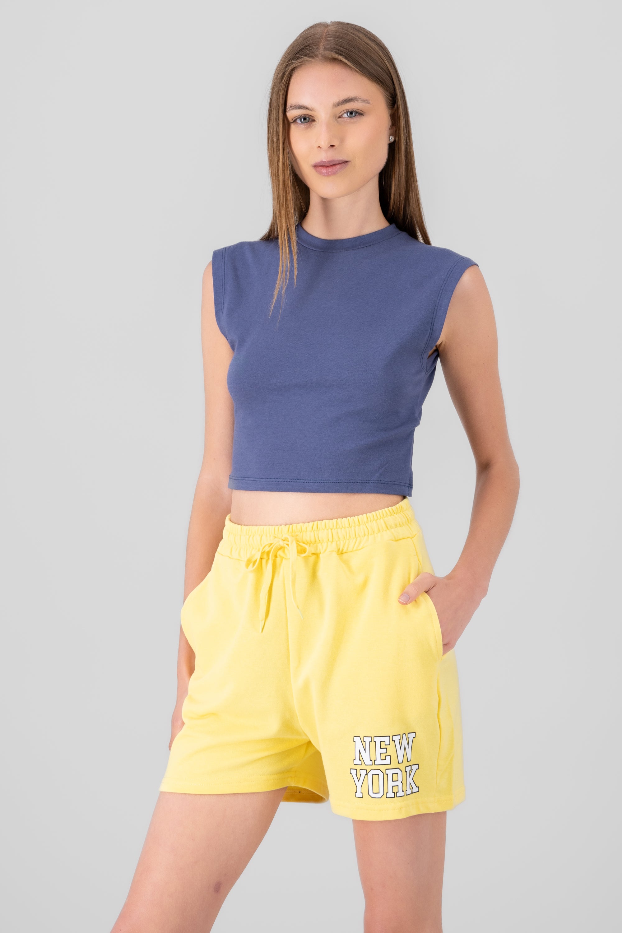 Top liso sin manga INDIGO