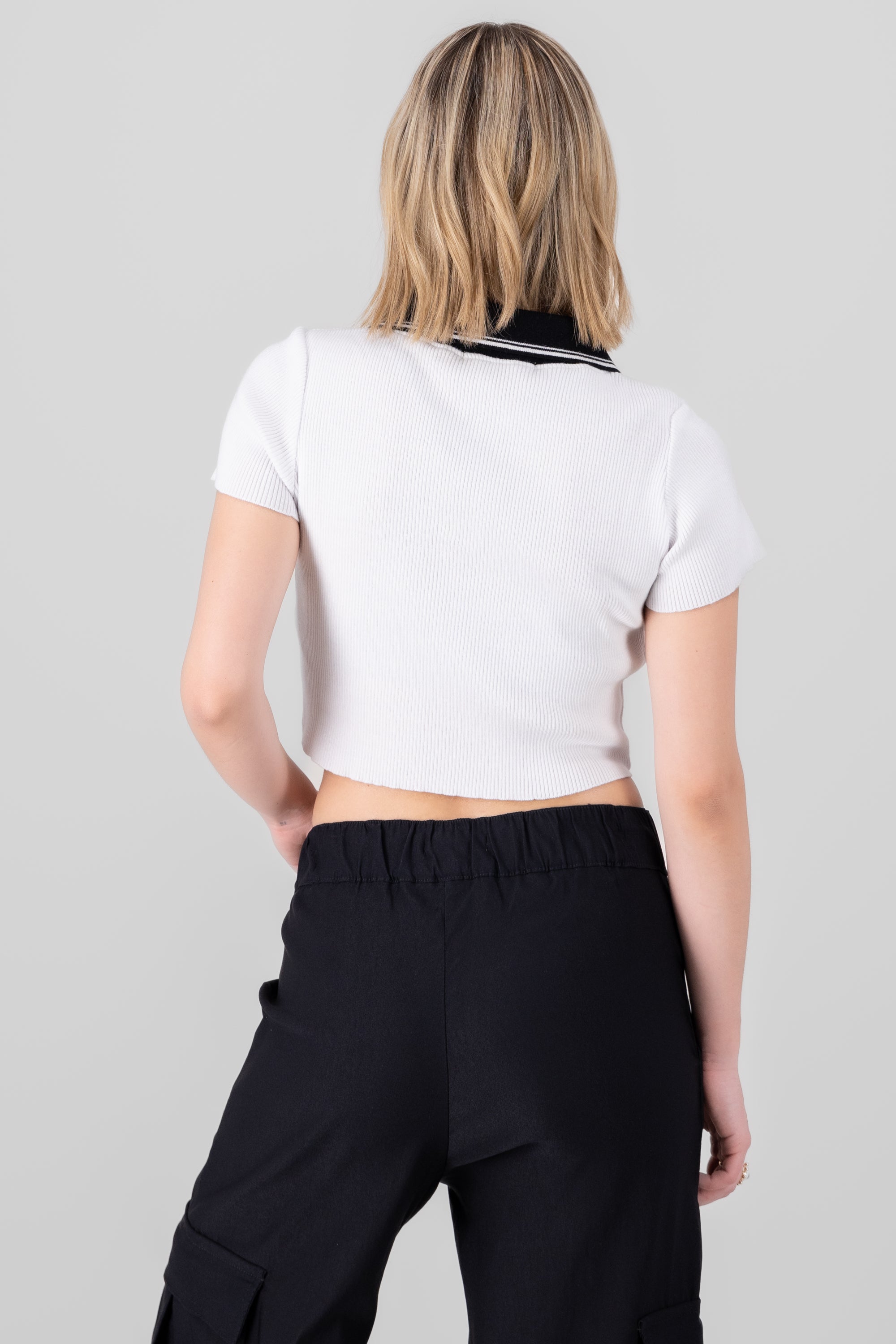 Top tejido polo detalle parche BLANCO