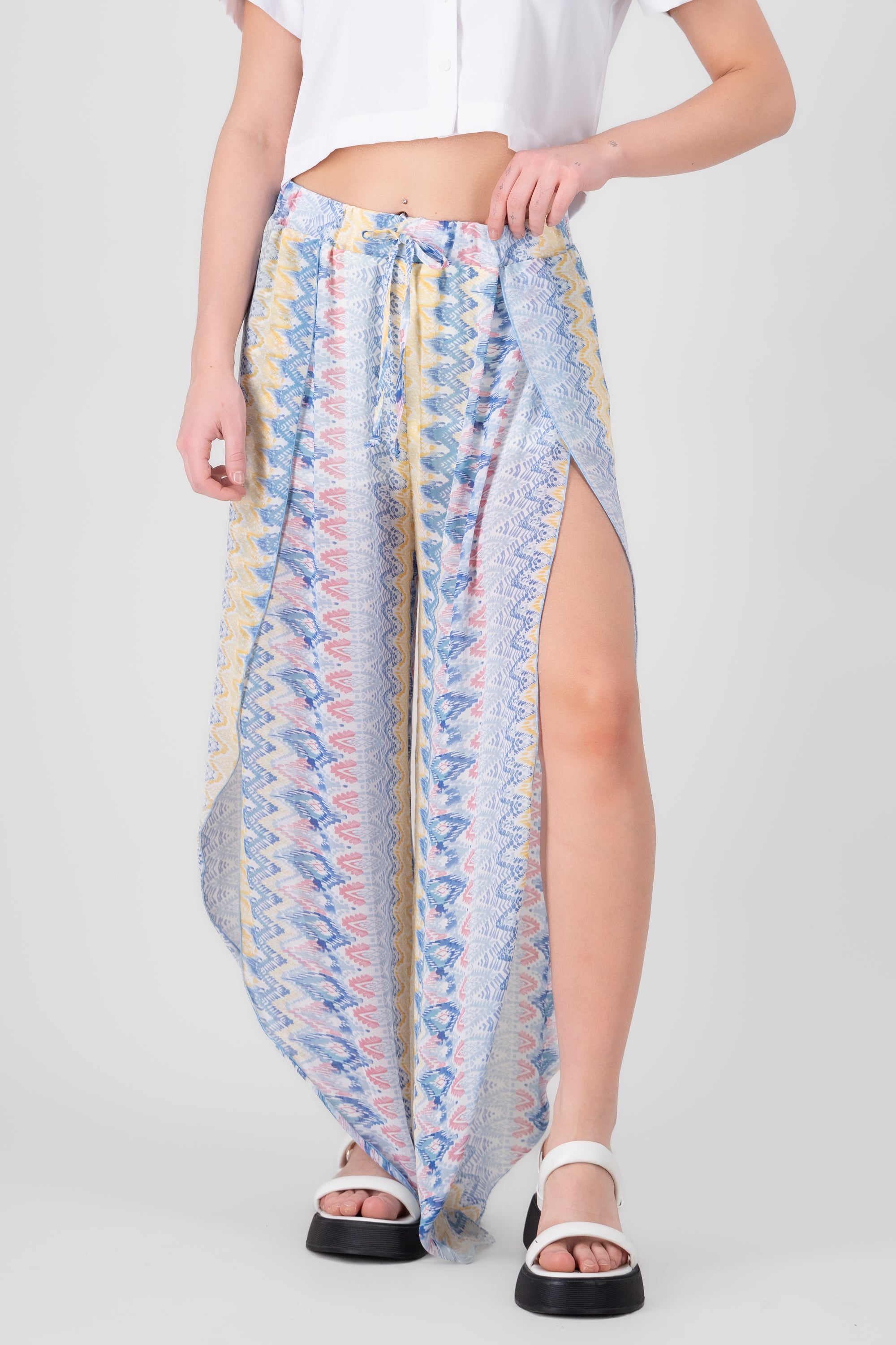PANTALON AMPLIO DETALLE ABERTURA AZUL COMBO