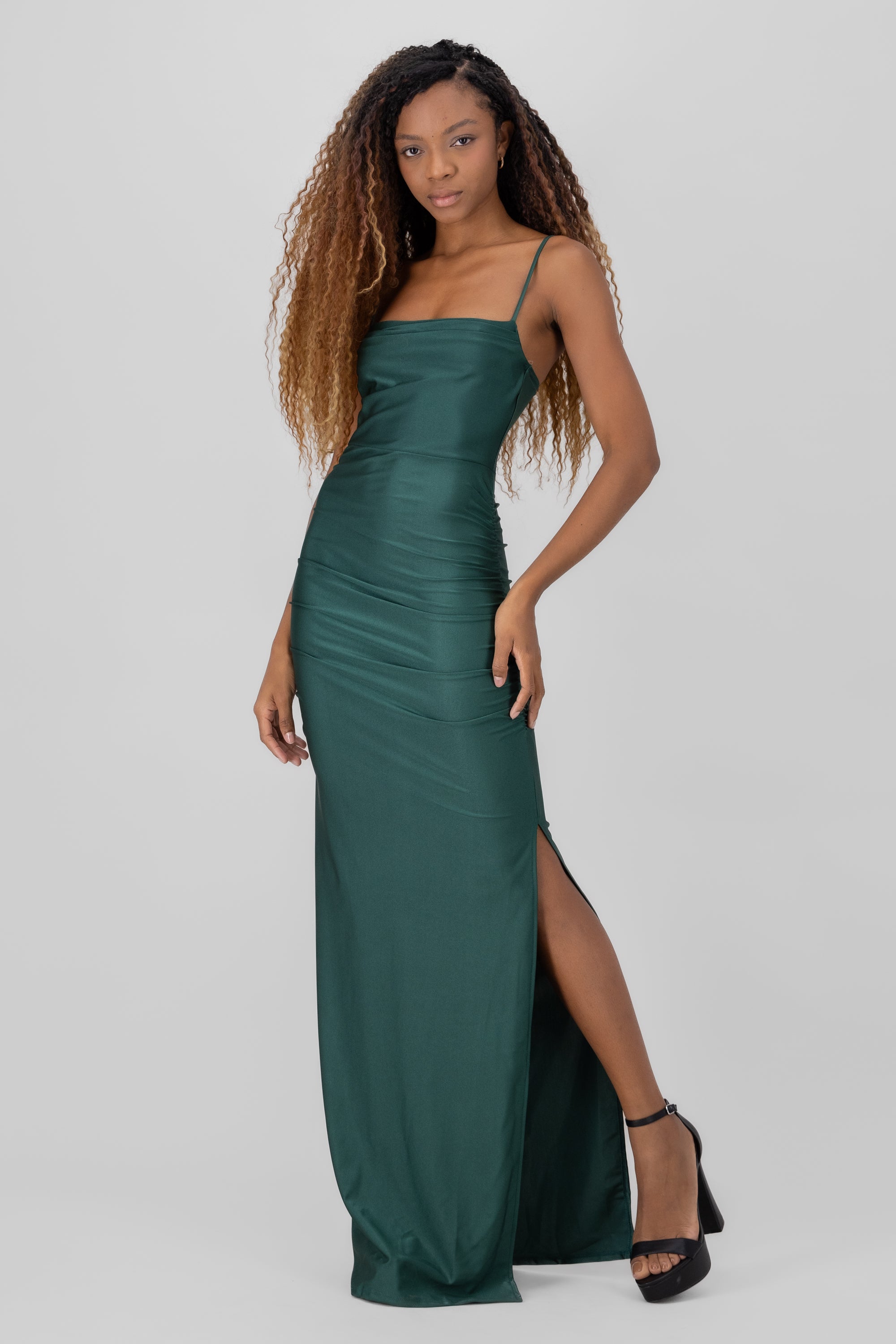 Vestido maxi liso VERDE CAZADOR