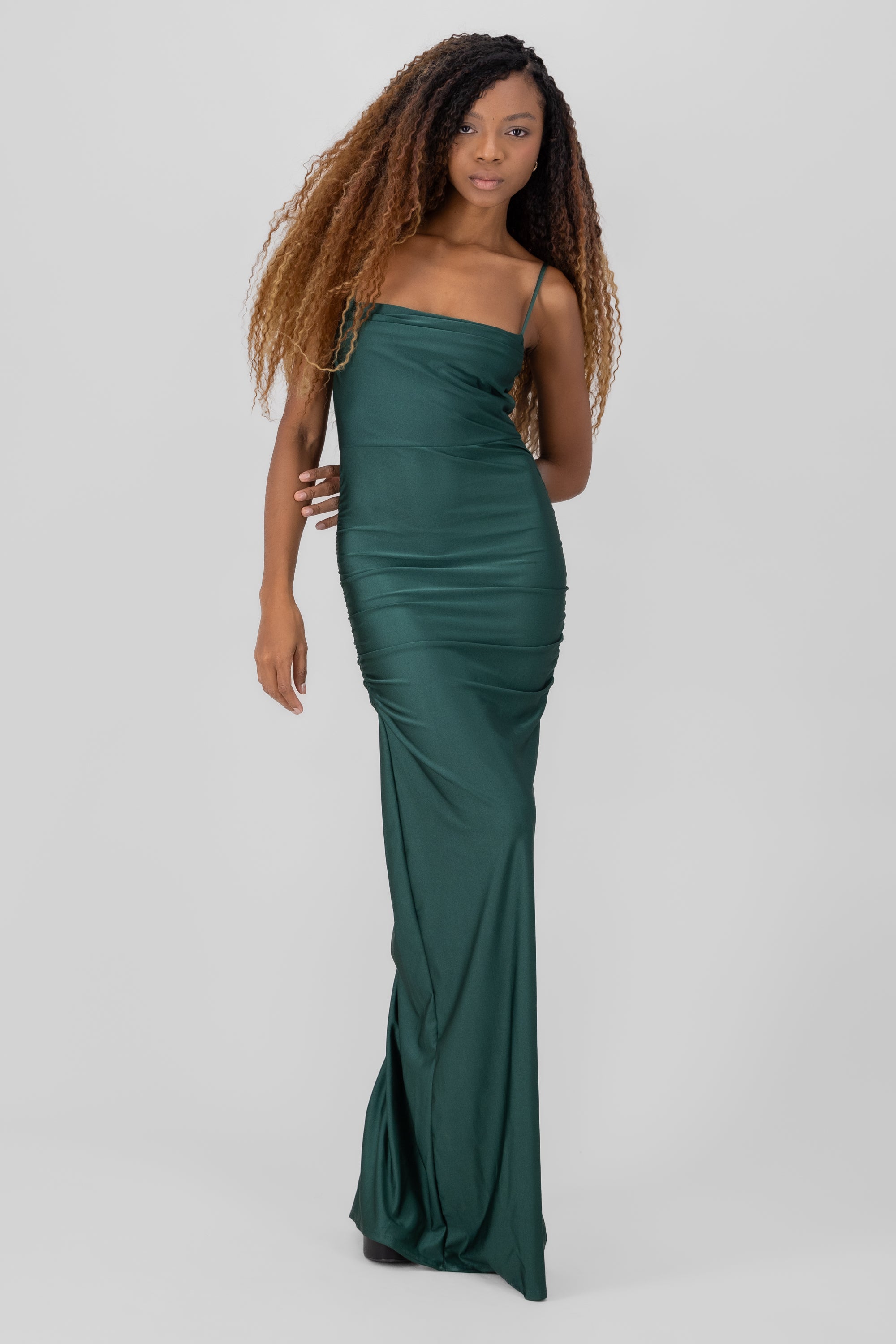 Vestido maxi liso VERDE CAZADOR