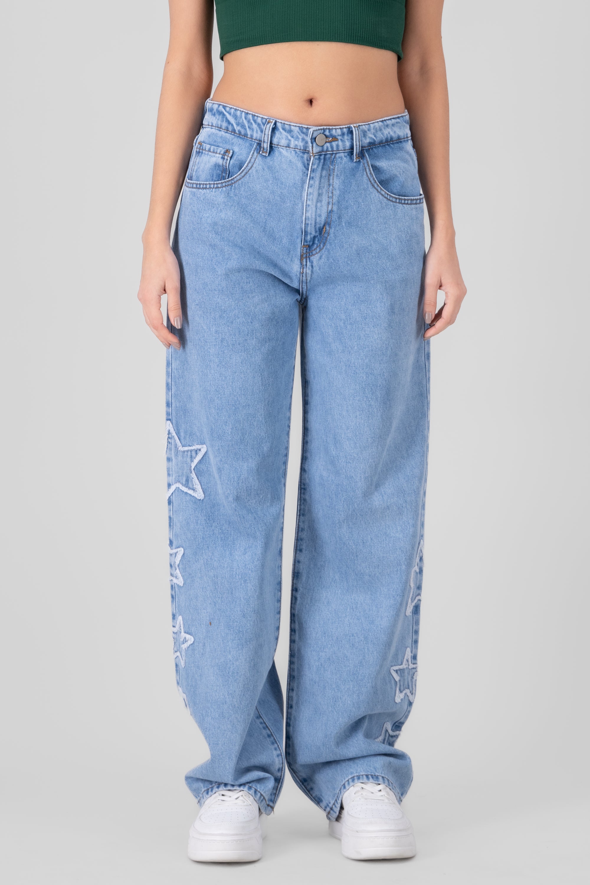 Straight jeans with asymmetric stars Light Wash