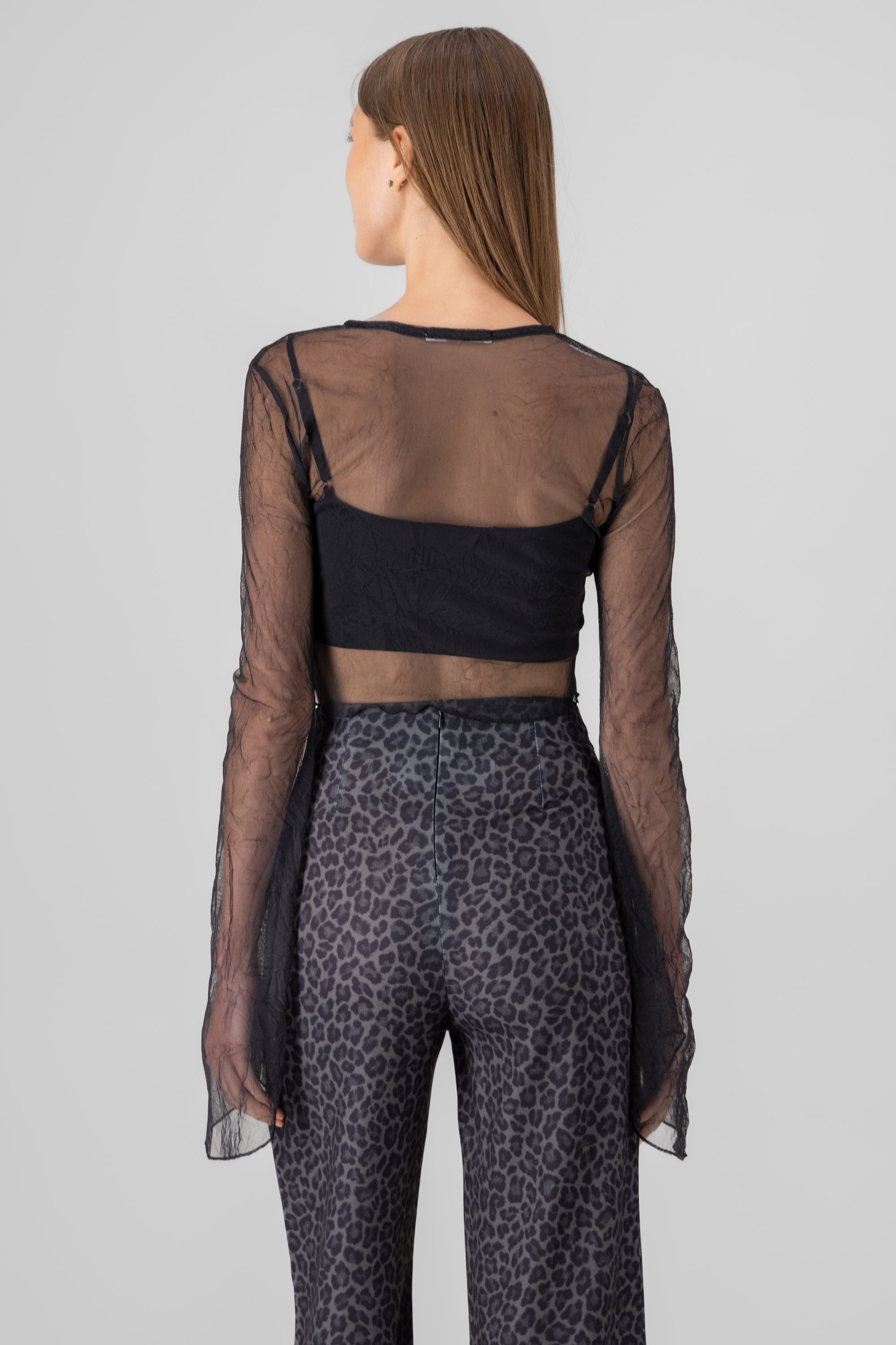 Blusa mesh crush manga larga NEGRO