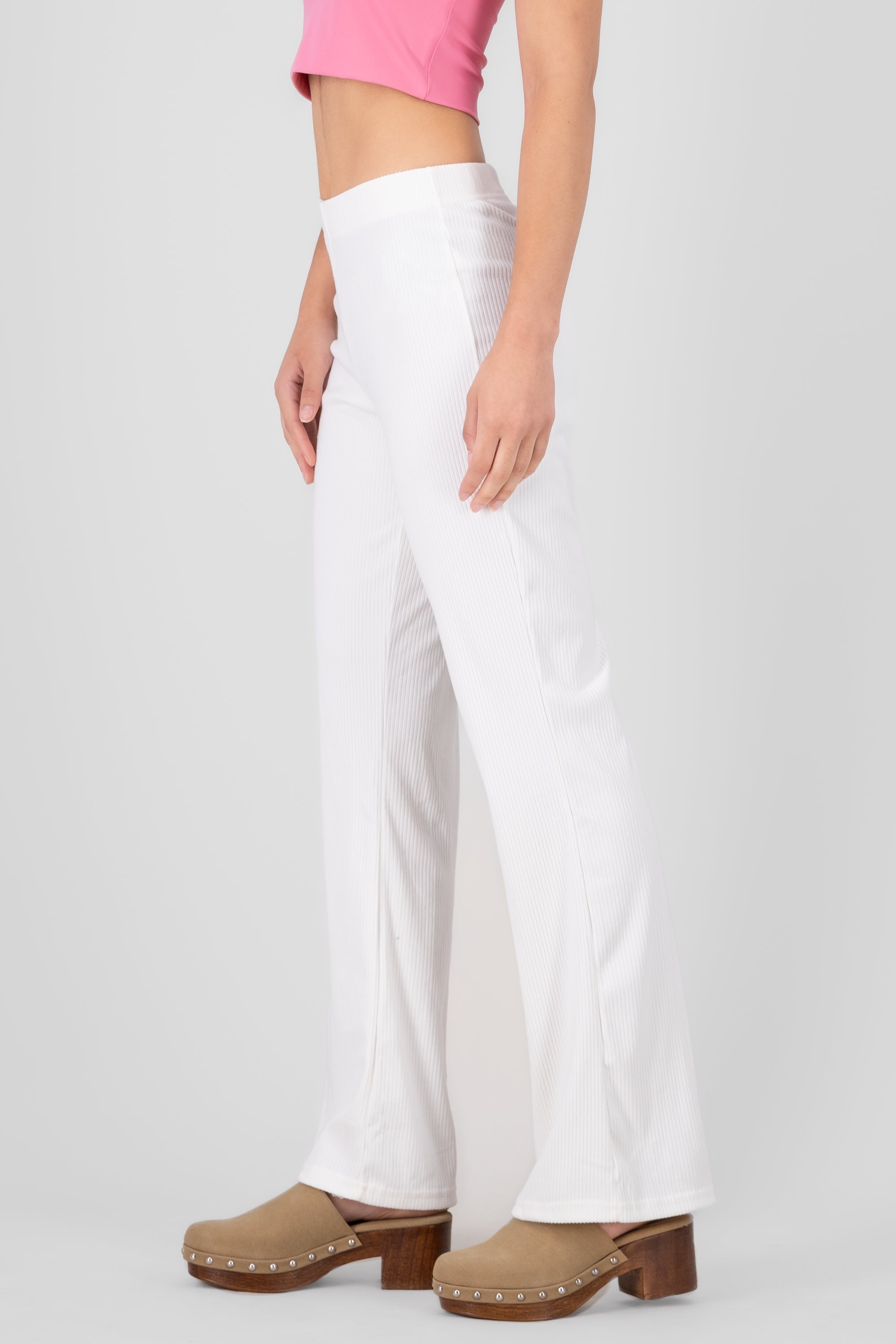 Pantalones lisos rib suave BLANCO