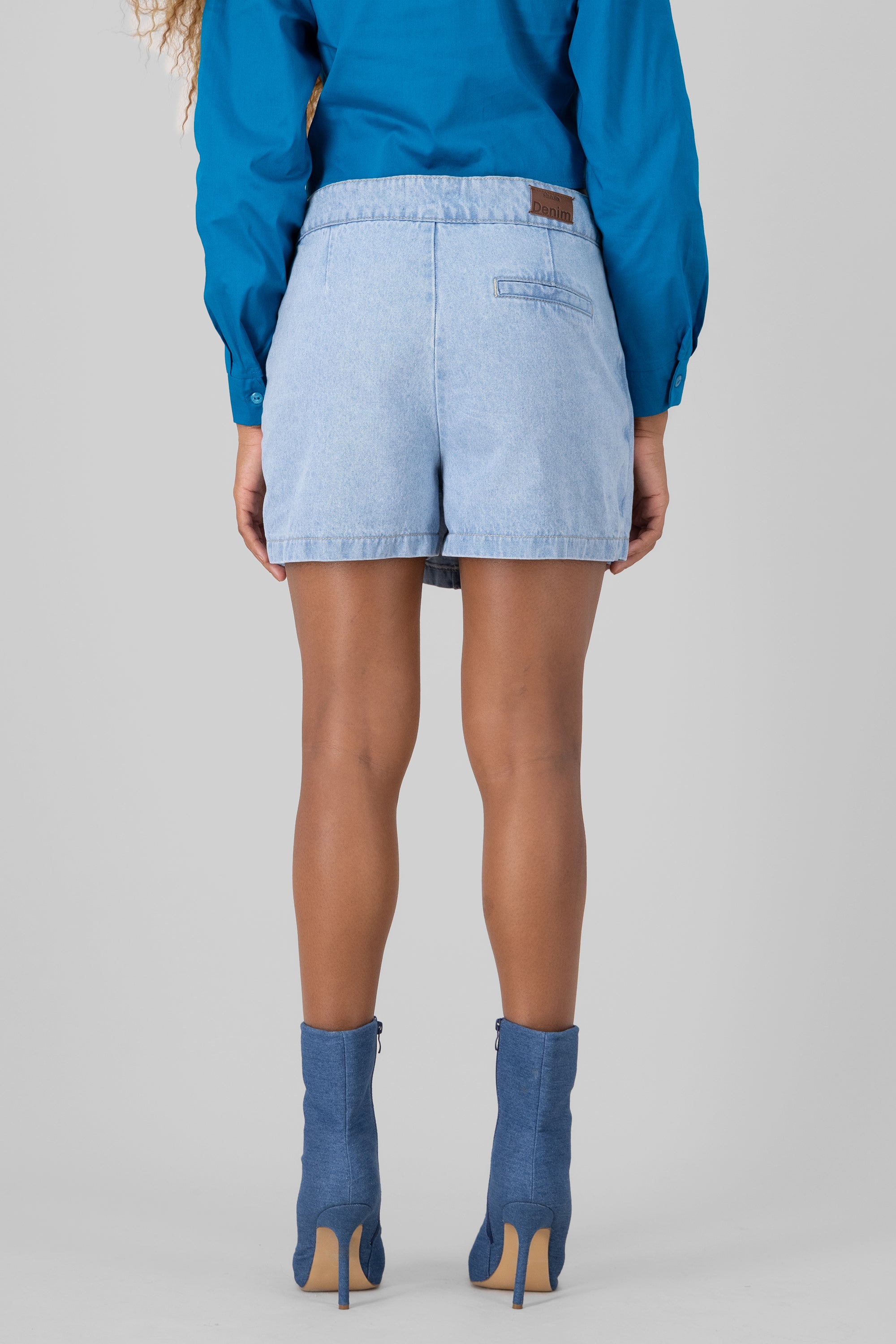 Short Skirt Tabled Super bleached