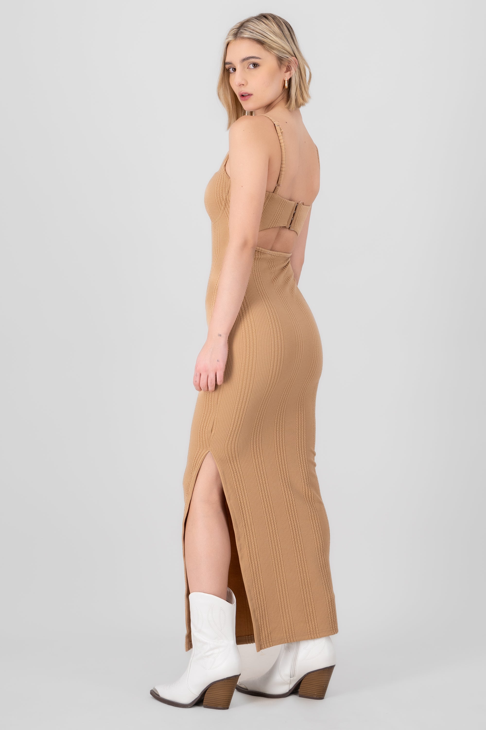 Maxi Texture dress Taupe