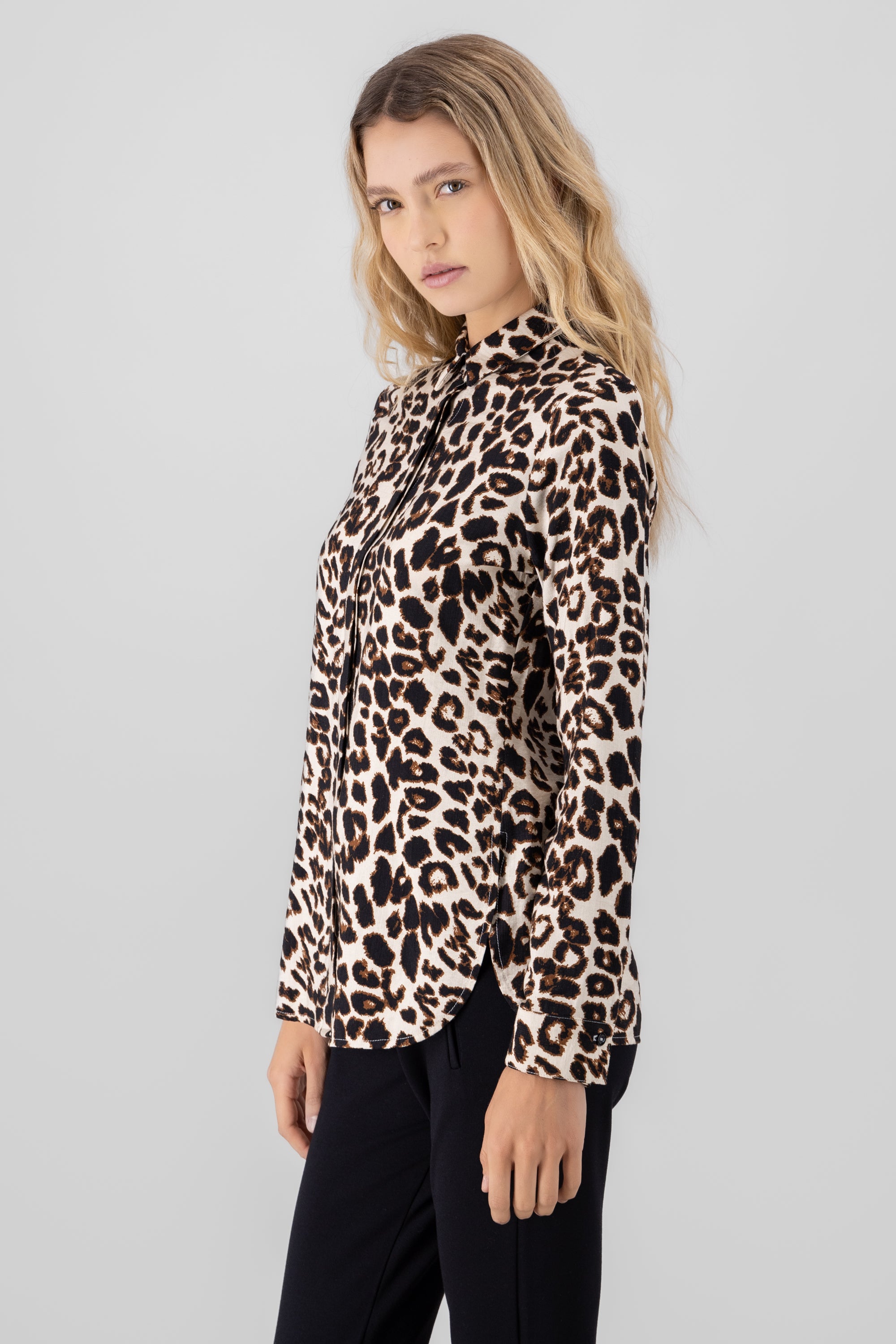 Camisa oversize estampado animal print CAFE COMBO