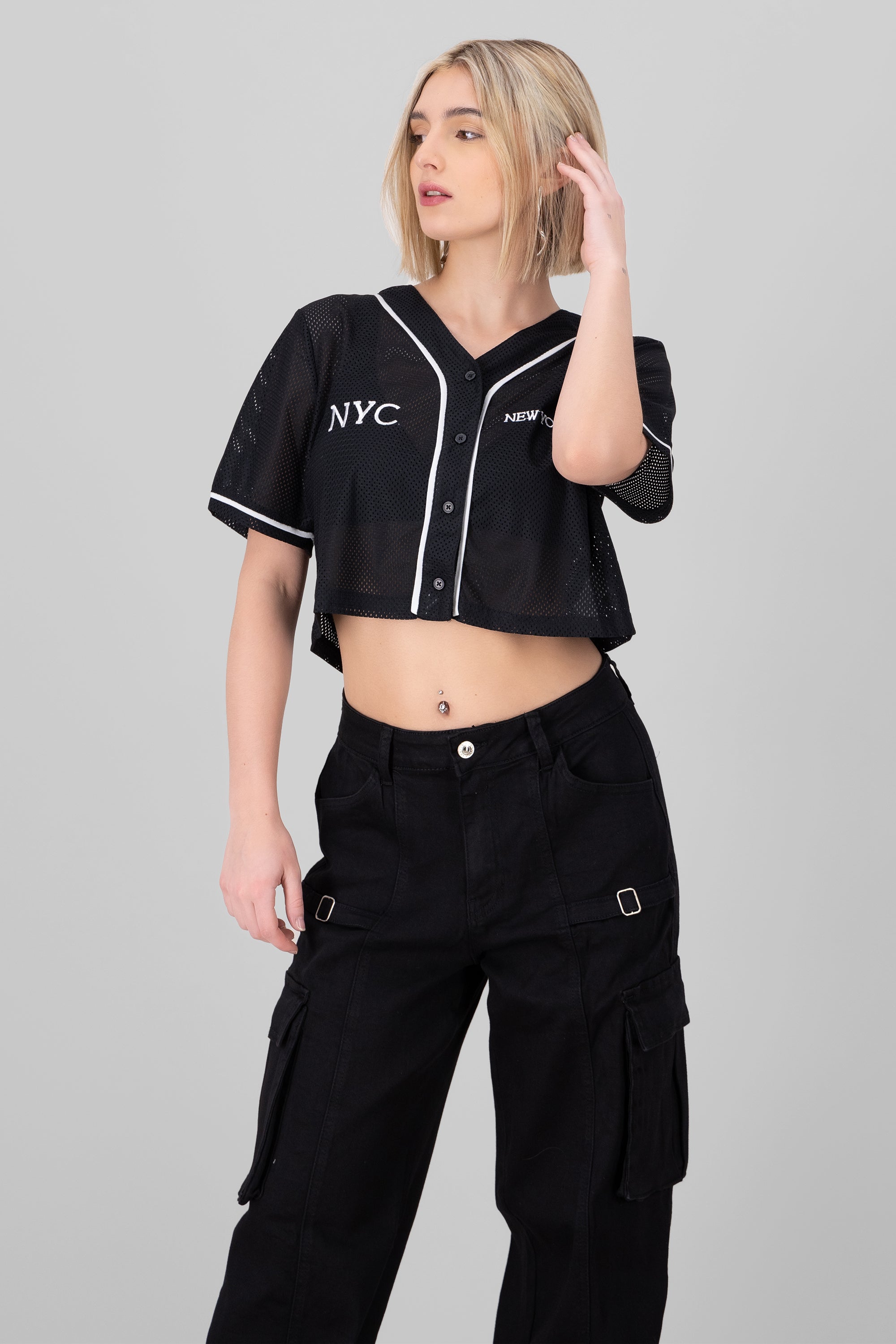 Top con textura de cuello en v de NYC NEGRO COMBO