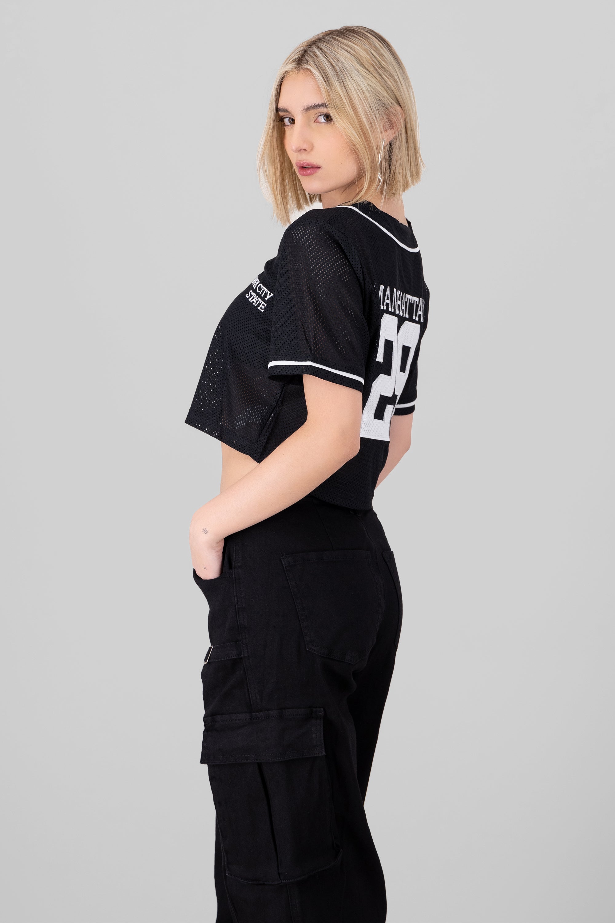 Top con textura de cuello en v de NYC NEGRO COMBO