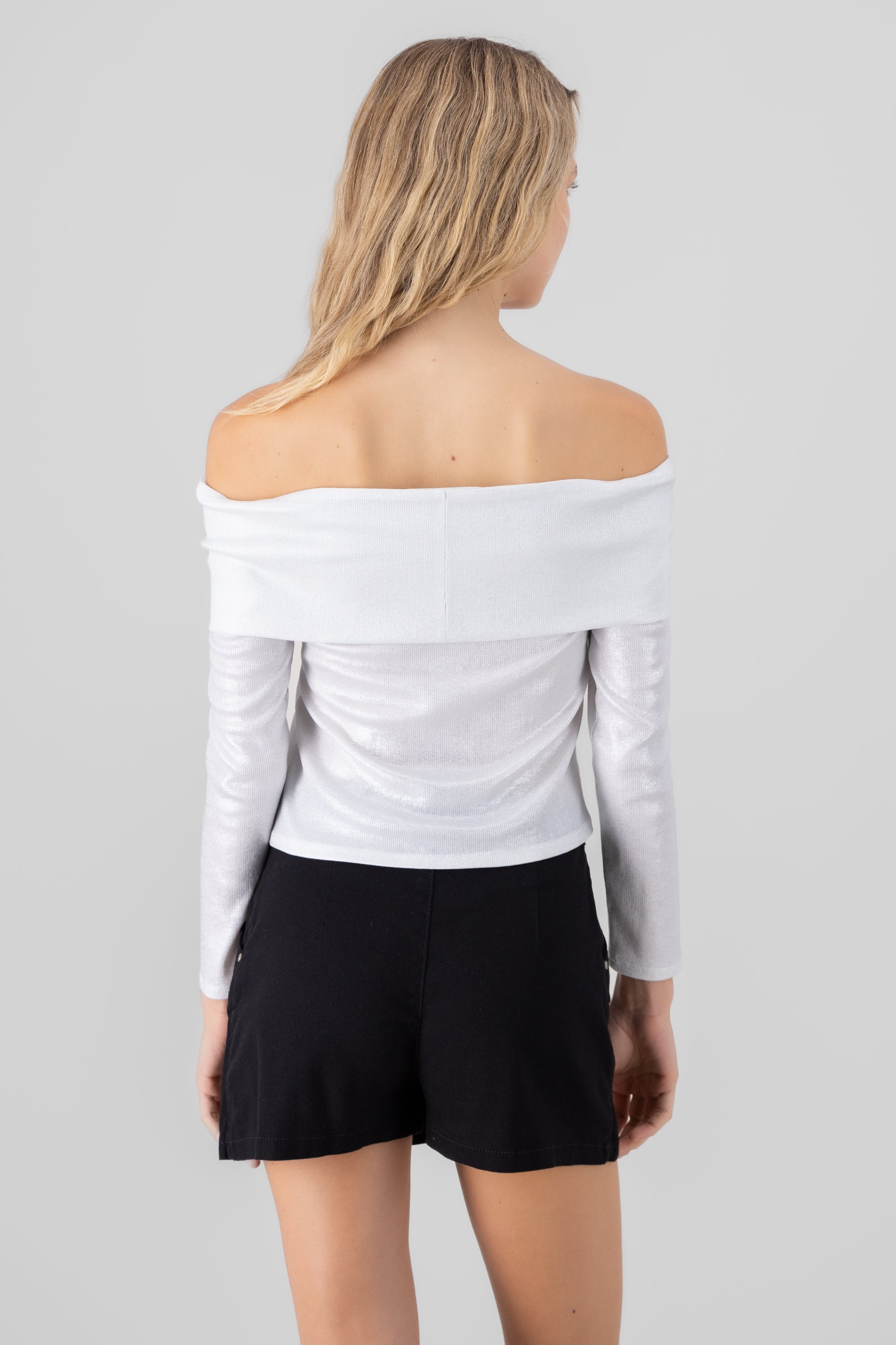 Top off shoulder manga larga detalle foil BLANCO