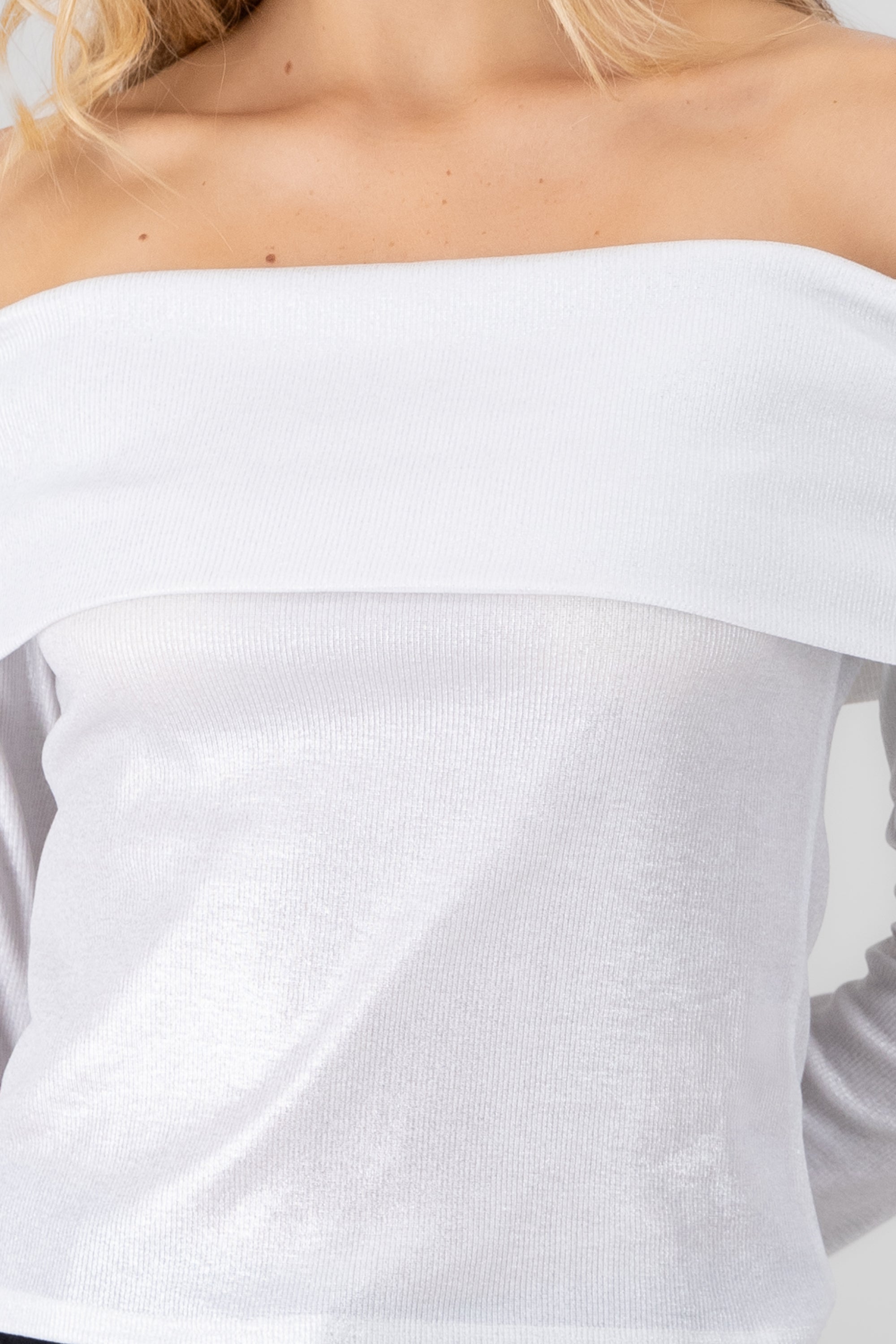 Top off shoulder manga larga detalle foil BLANCO
