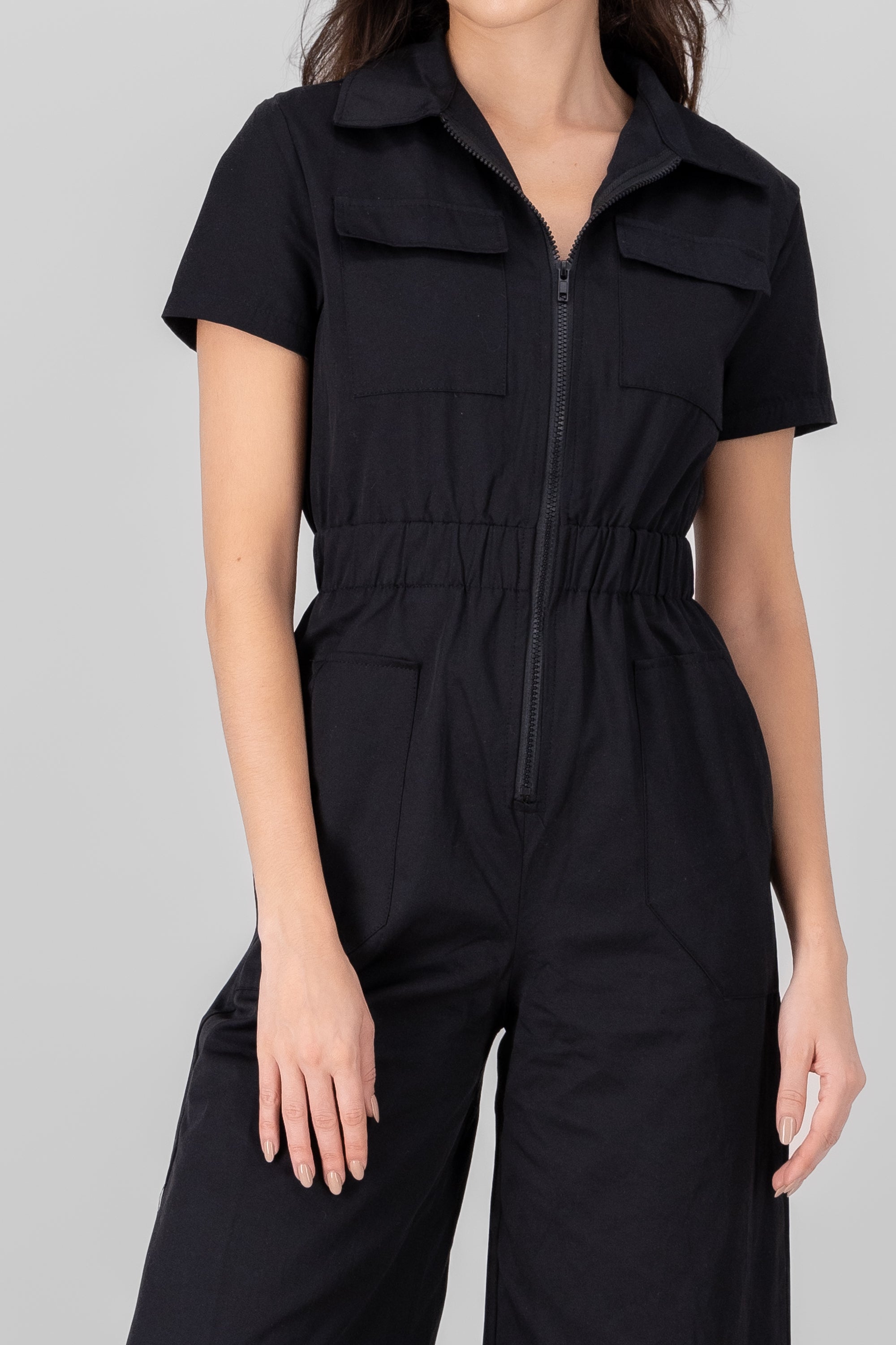 Jumpsuit manga corta liso NEGRO