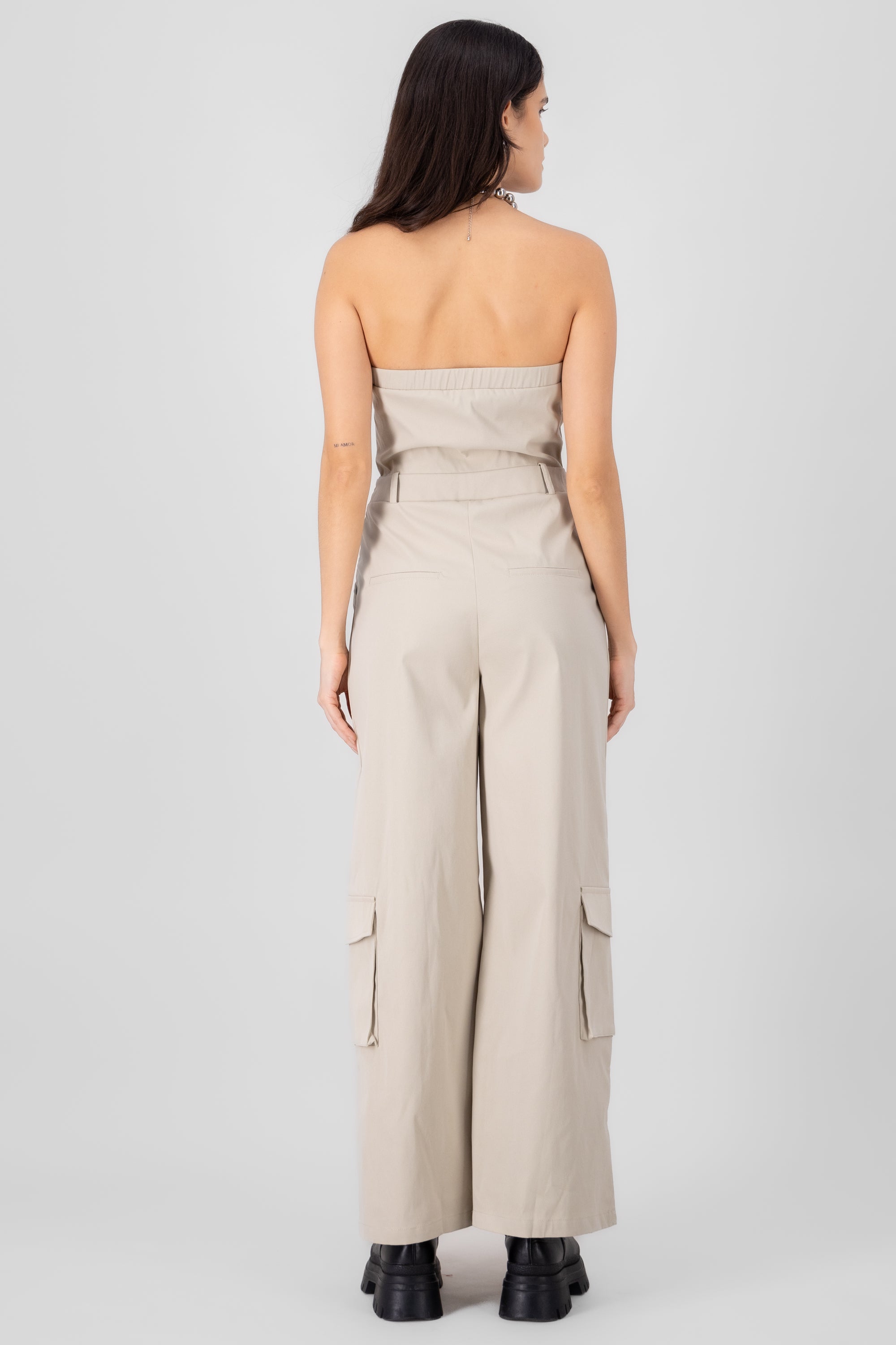 Jumpsuit cargo liso TAUPE