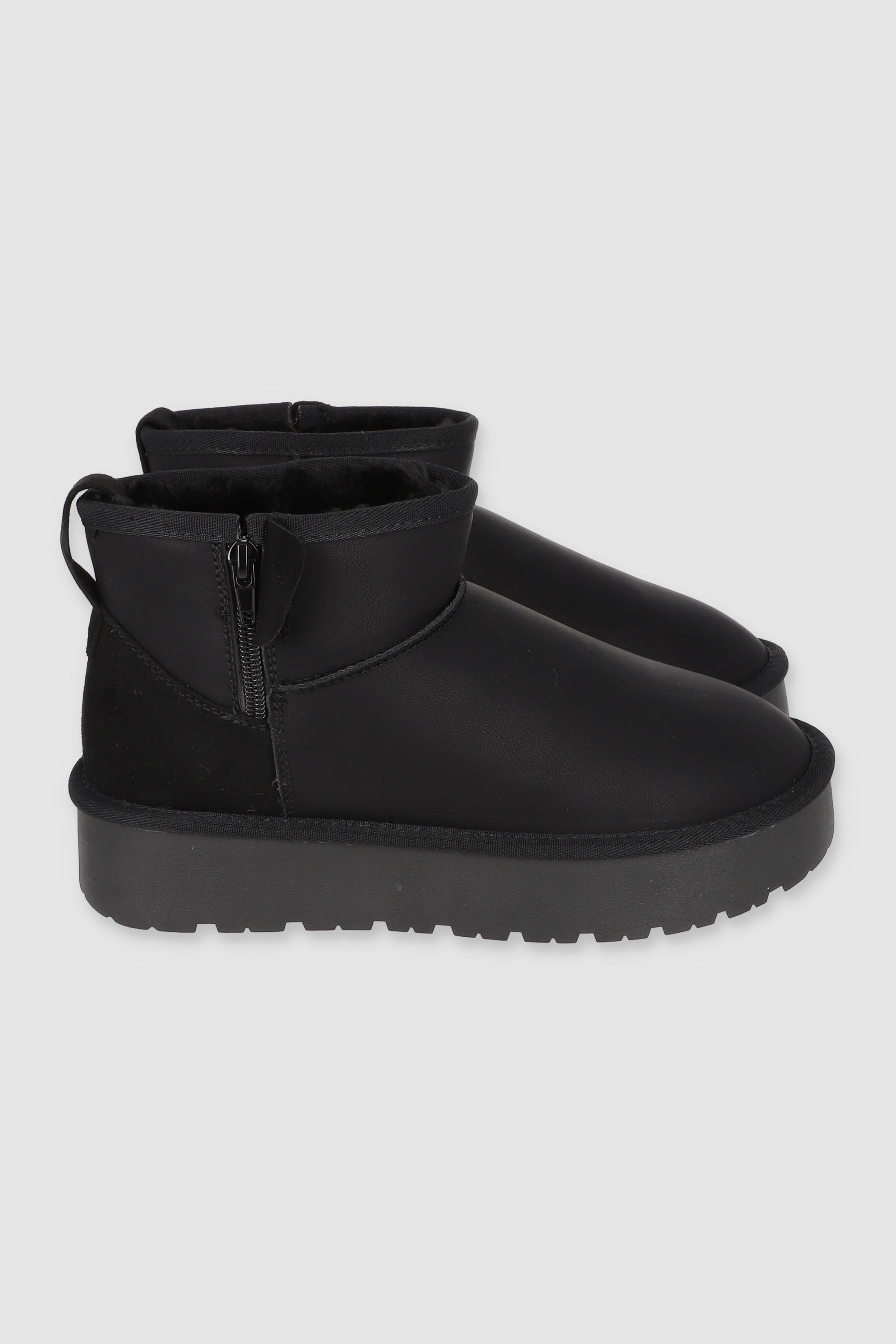 Bota invierno sherpa forro NEGRO