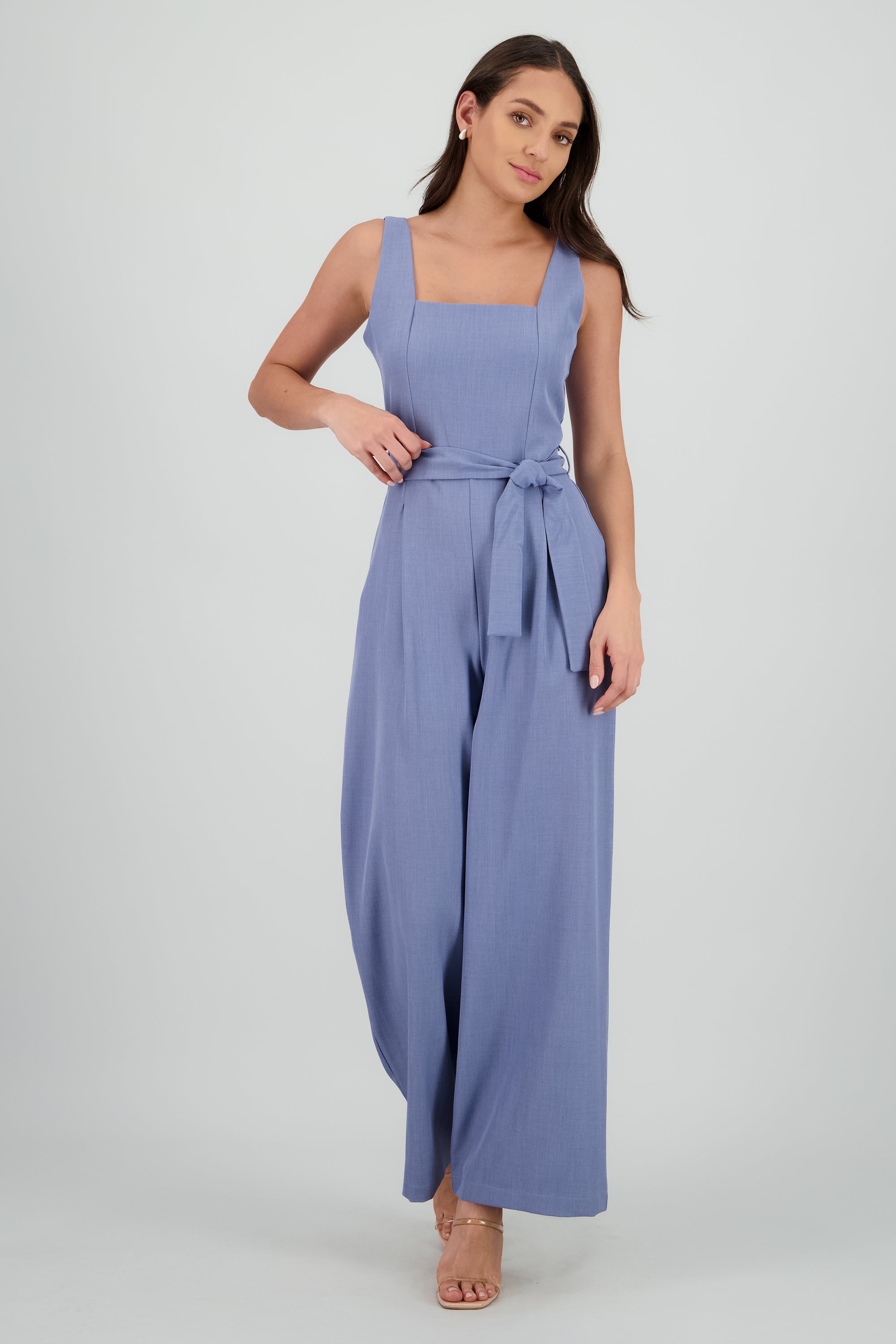 Jumpsuit tirantes detalle cinturon AZUL PASTEL