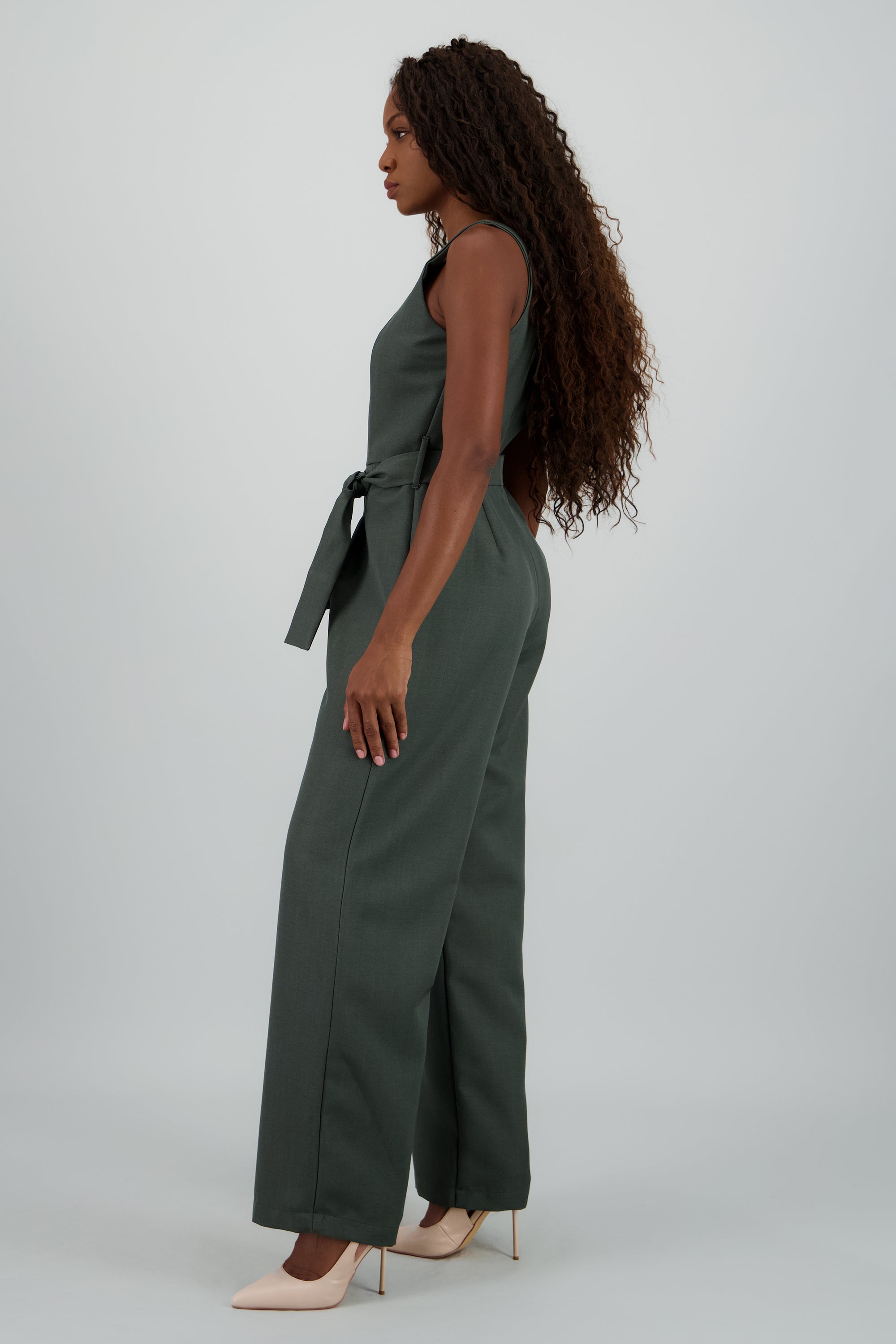 Jumpsuit tirantes detalle cinturon OLIVO