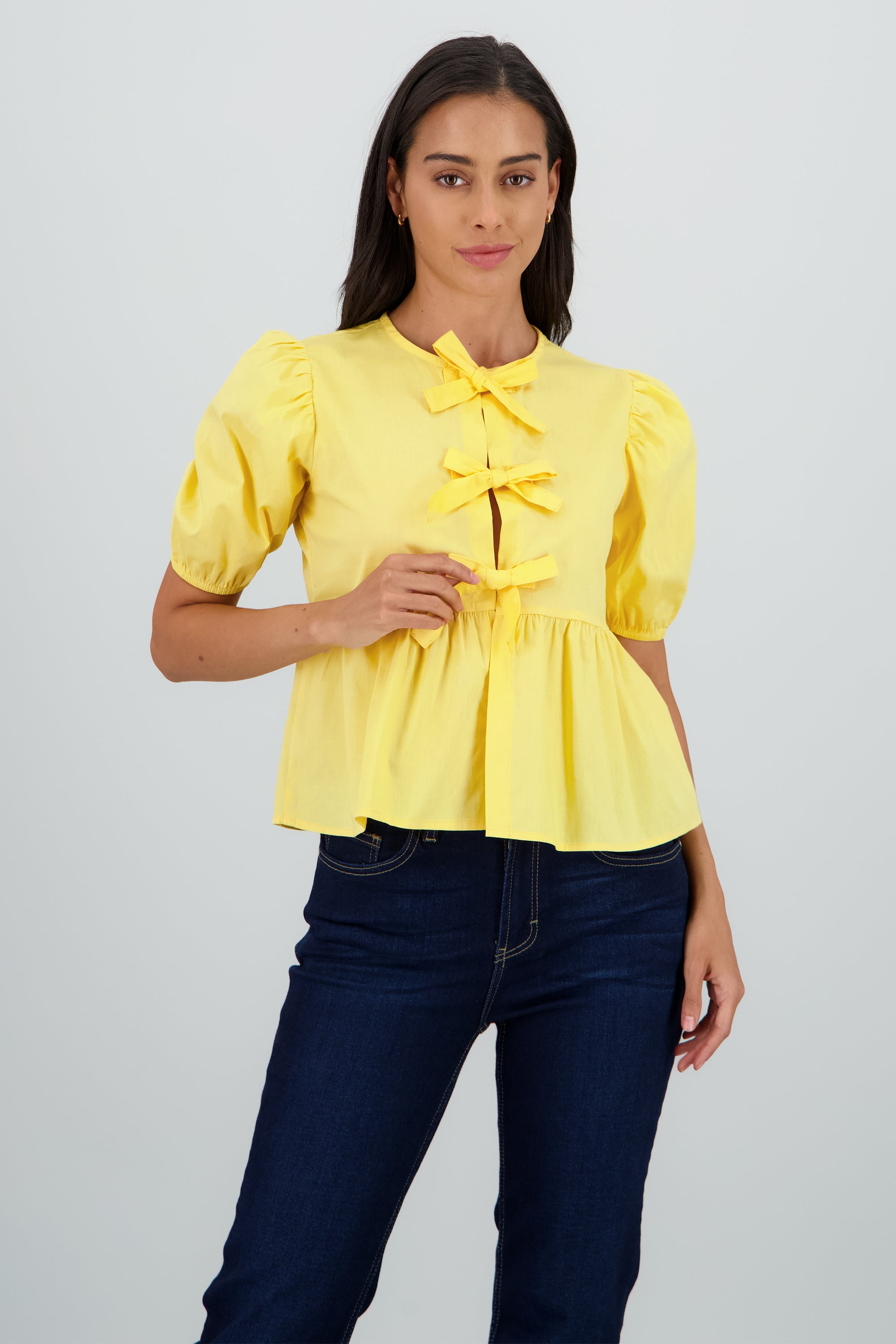 Blusa mangas abullonadas detalle moños AMARILLO PASTEL