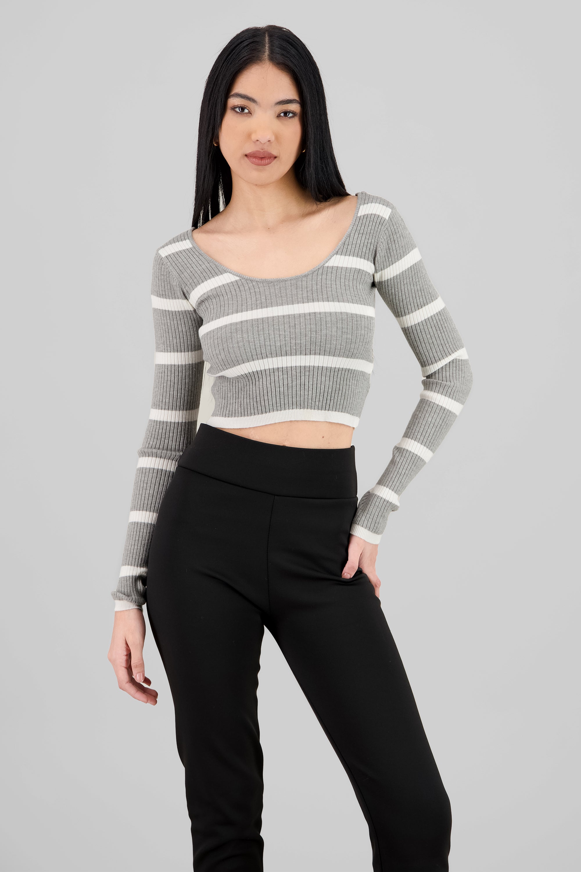 Sueter rayas cuello redondo GRIS COMBO