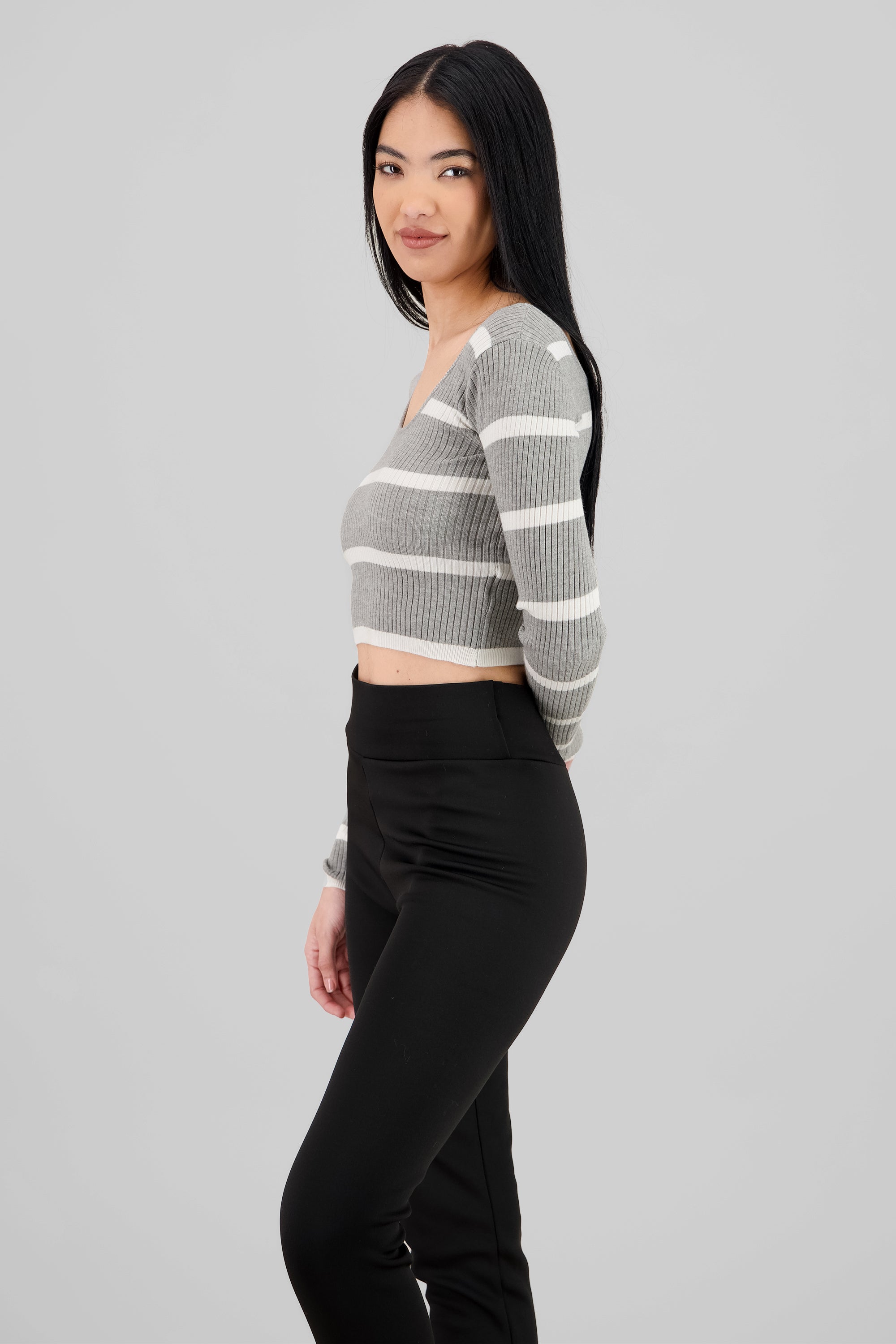 Sueter rayas cuello redondo GRIS COMBO