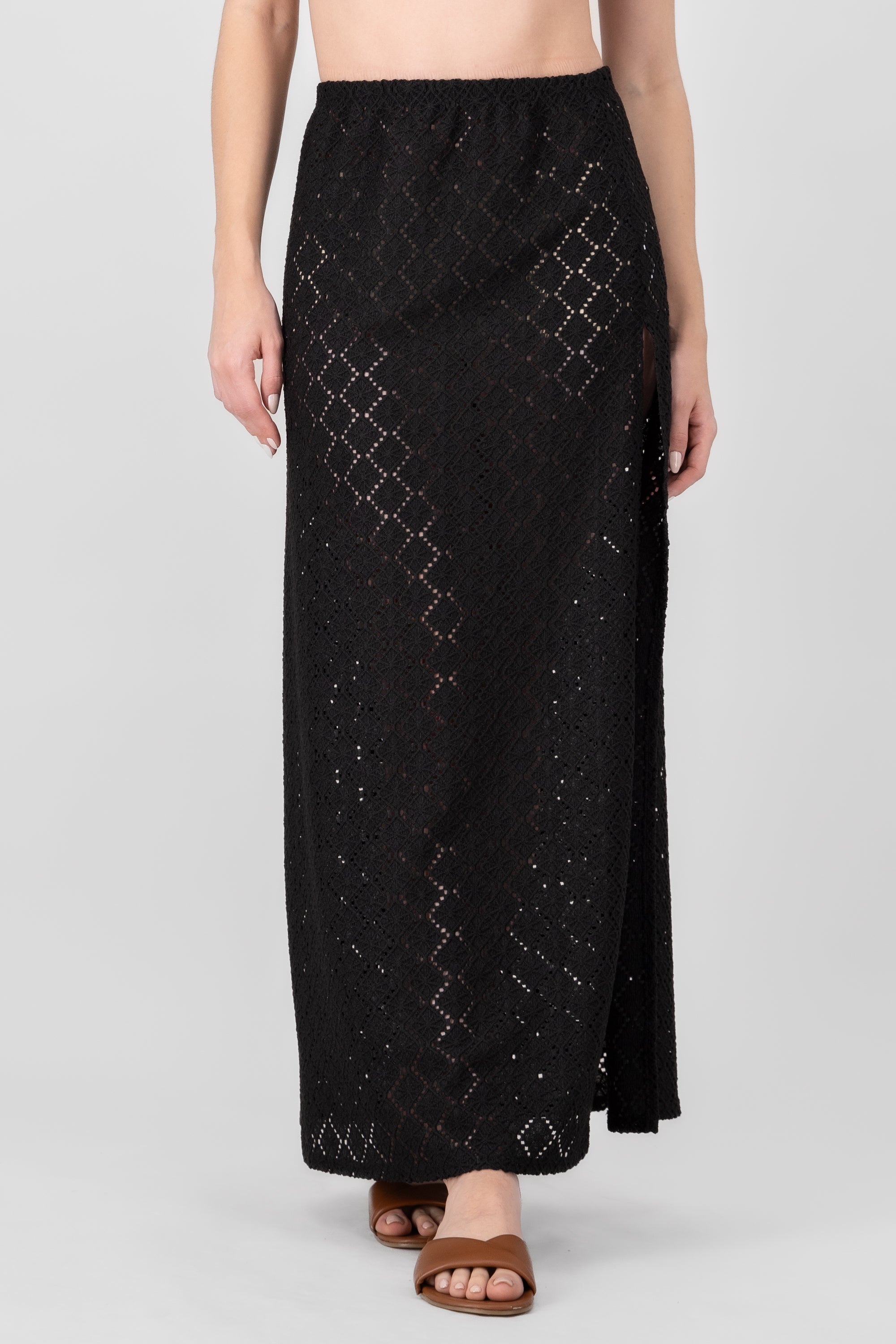 Falda maxi crochet abertura NEGRO