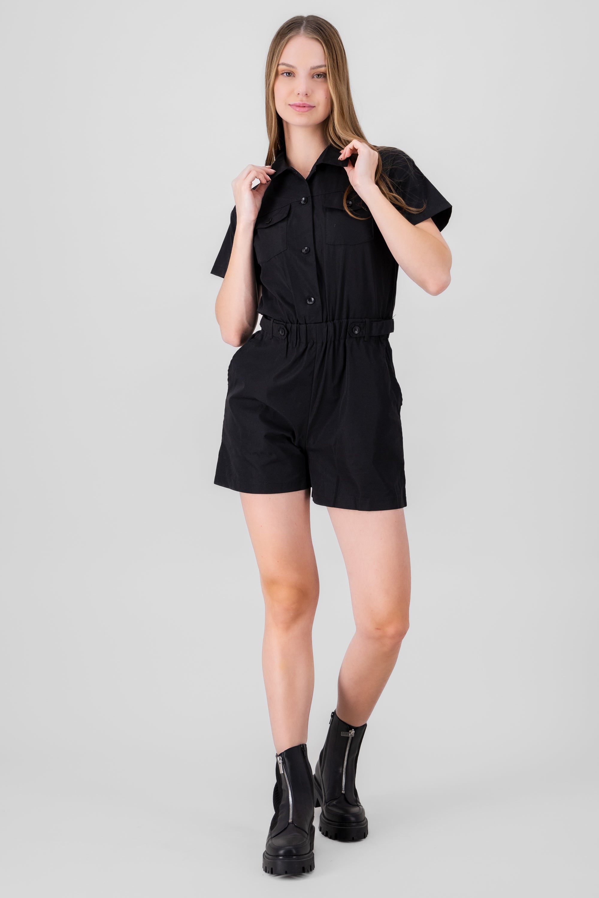 Romper estilo cargo con bolsas NEGRO