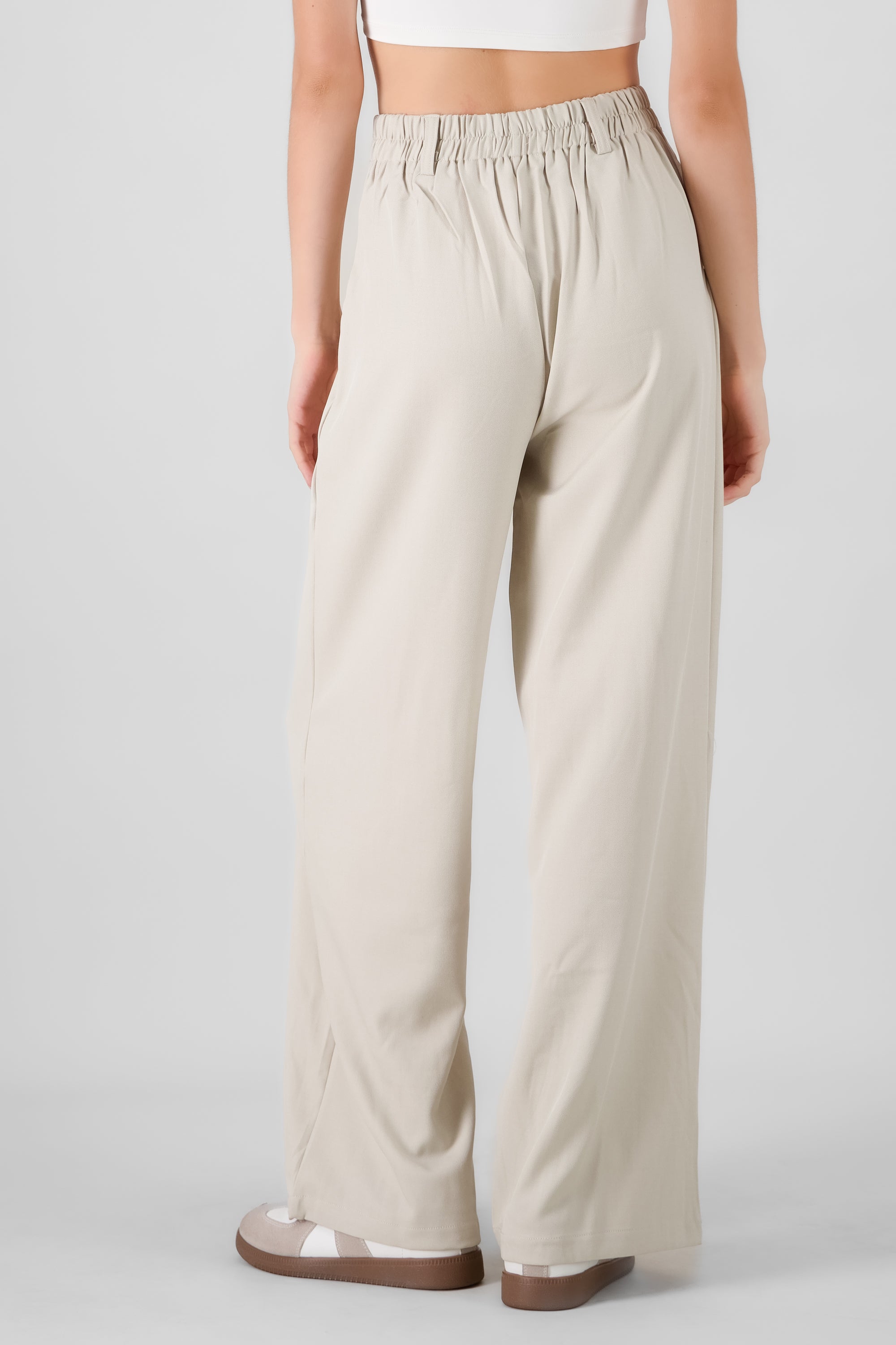 Pantalon sastre detalle boton con pinzas Hypsters BEIGE