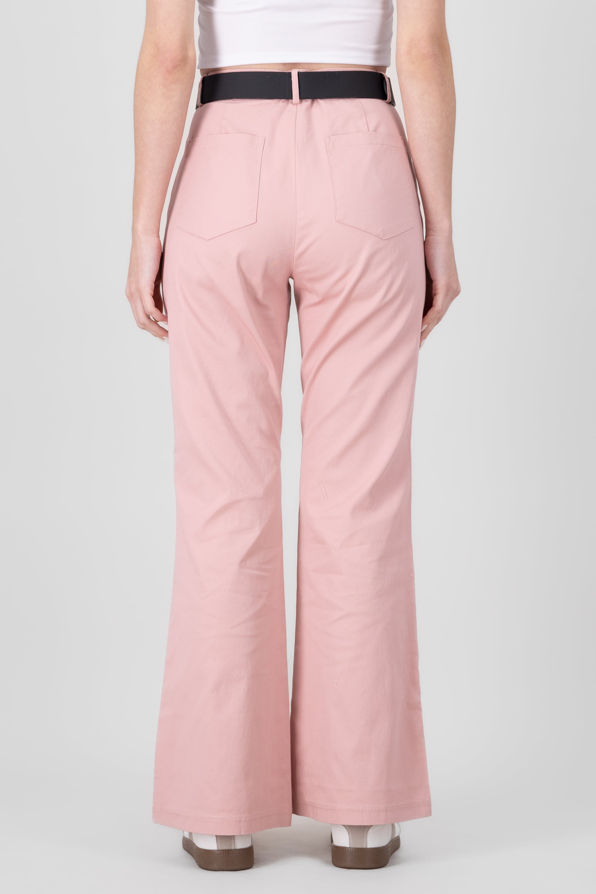 Pantalon detalle costuras ROSA