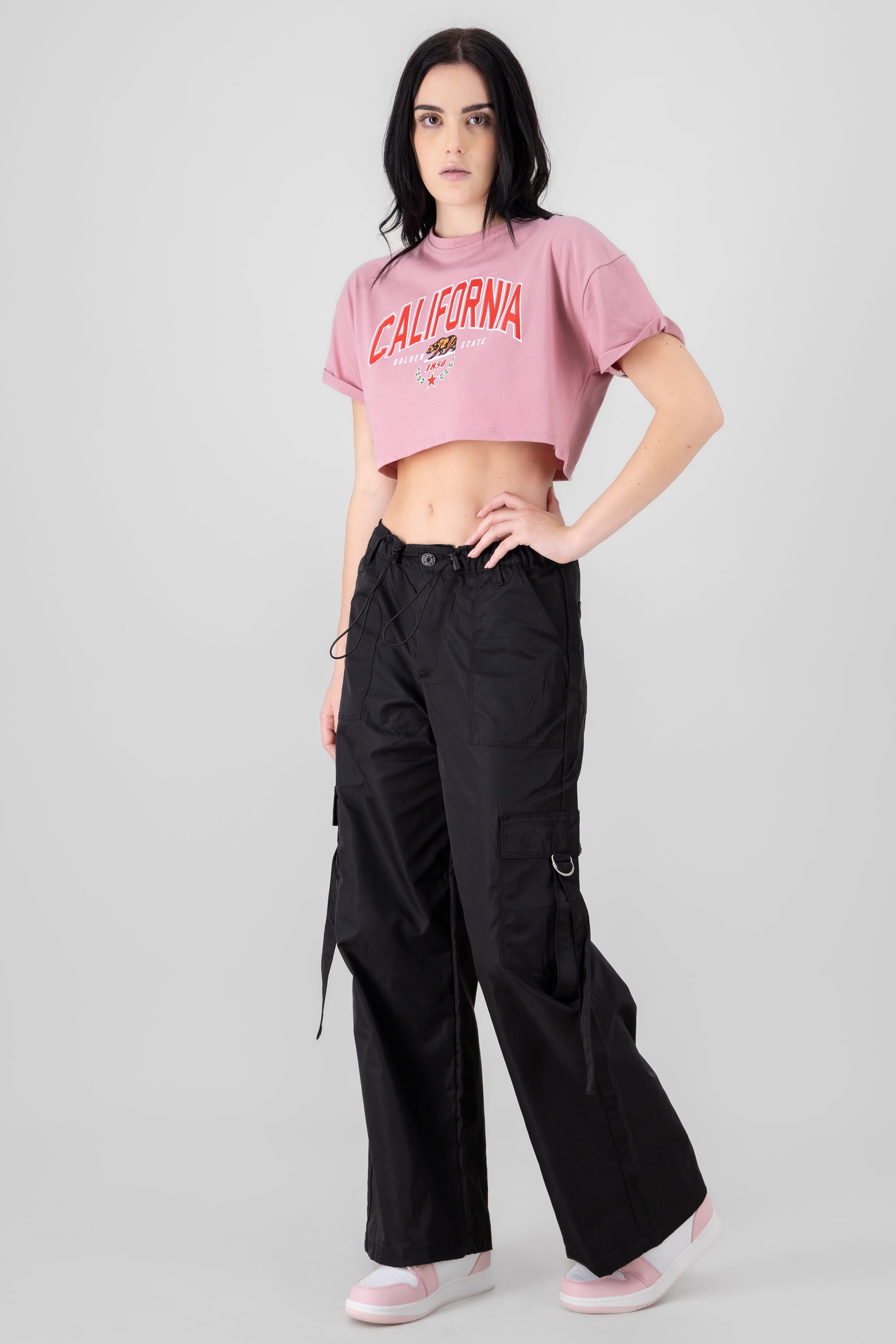 Pantalon cargo amplio NEGRO