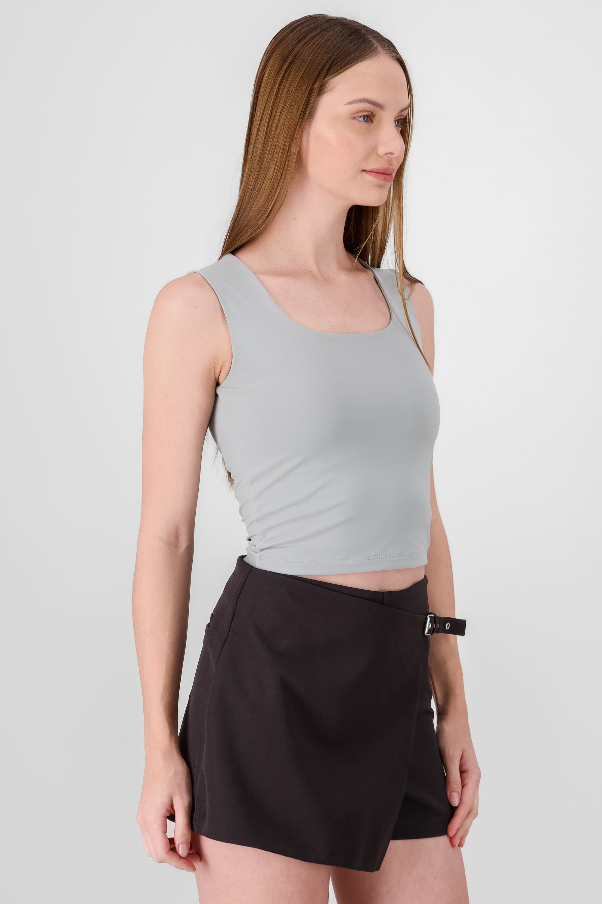 Top licra escote cuadrado sin mangas GRIS