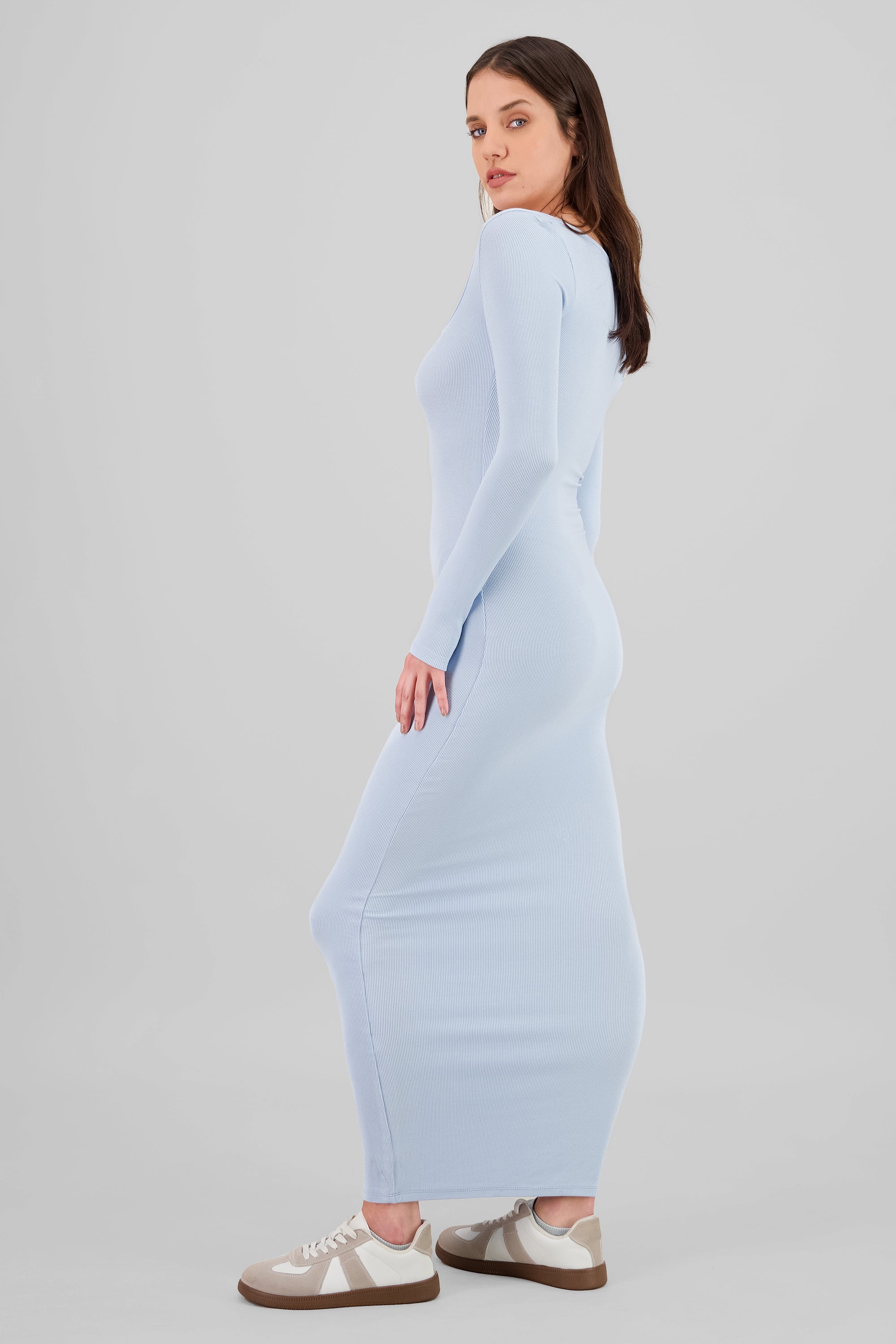 Vestido maxi manga larga liso AZUL CIELO