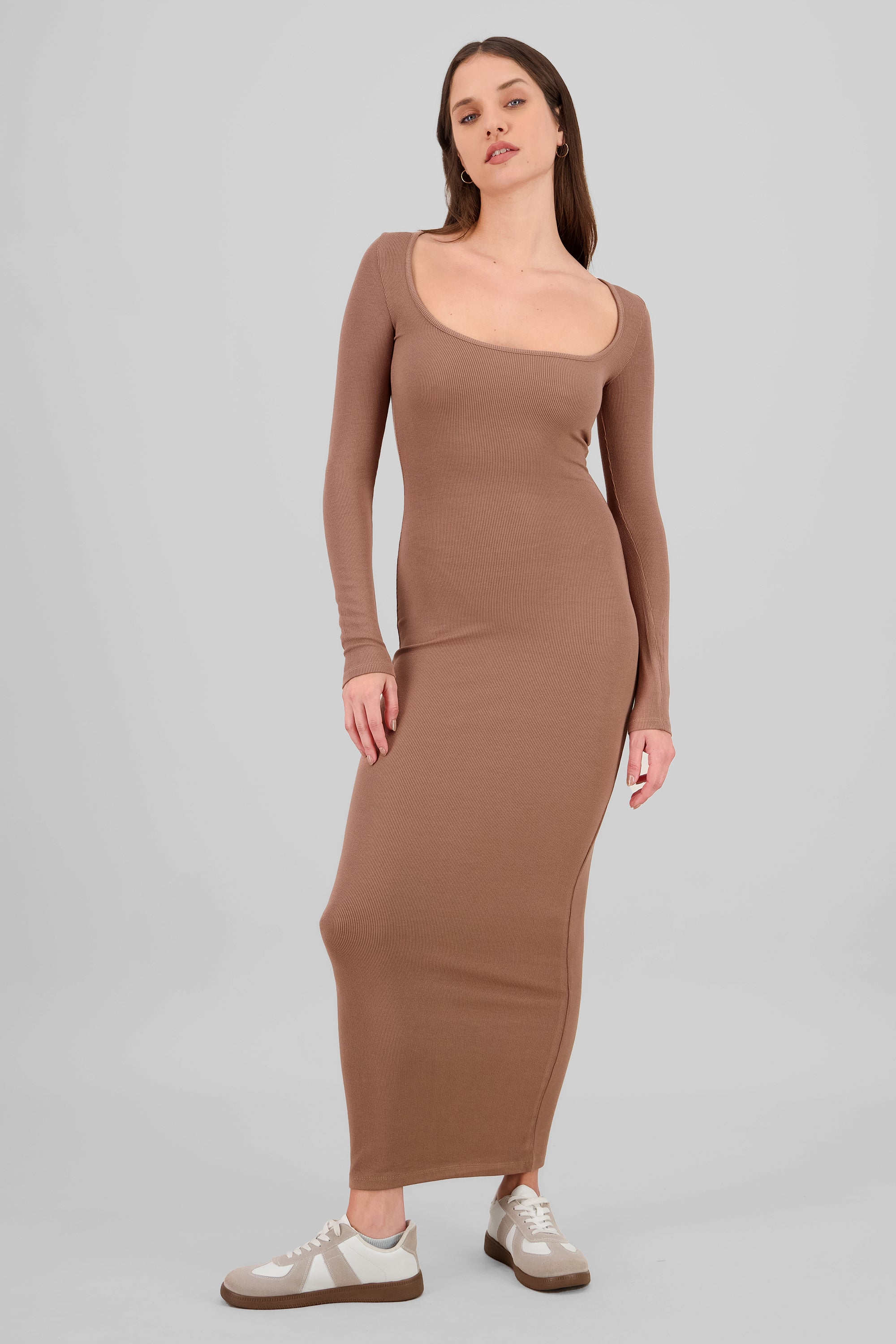Vestido maxi manga larga liso TAUPE
