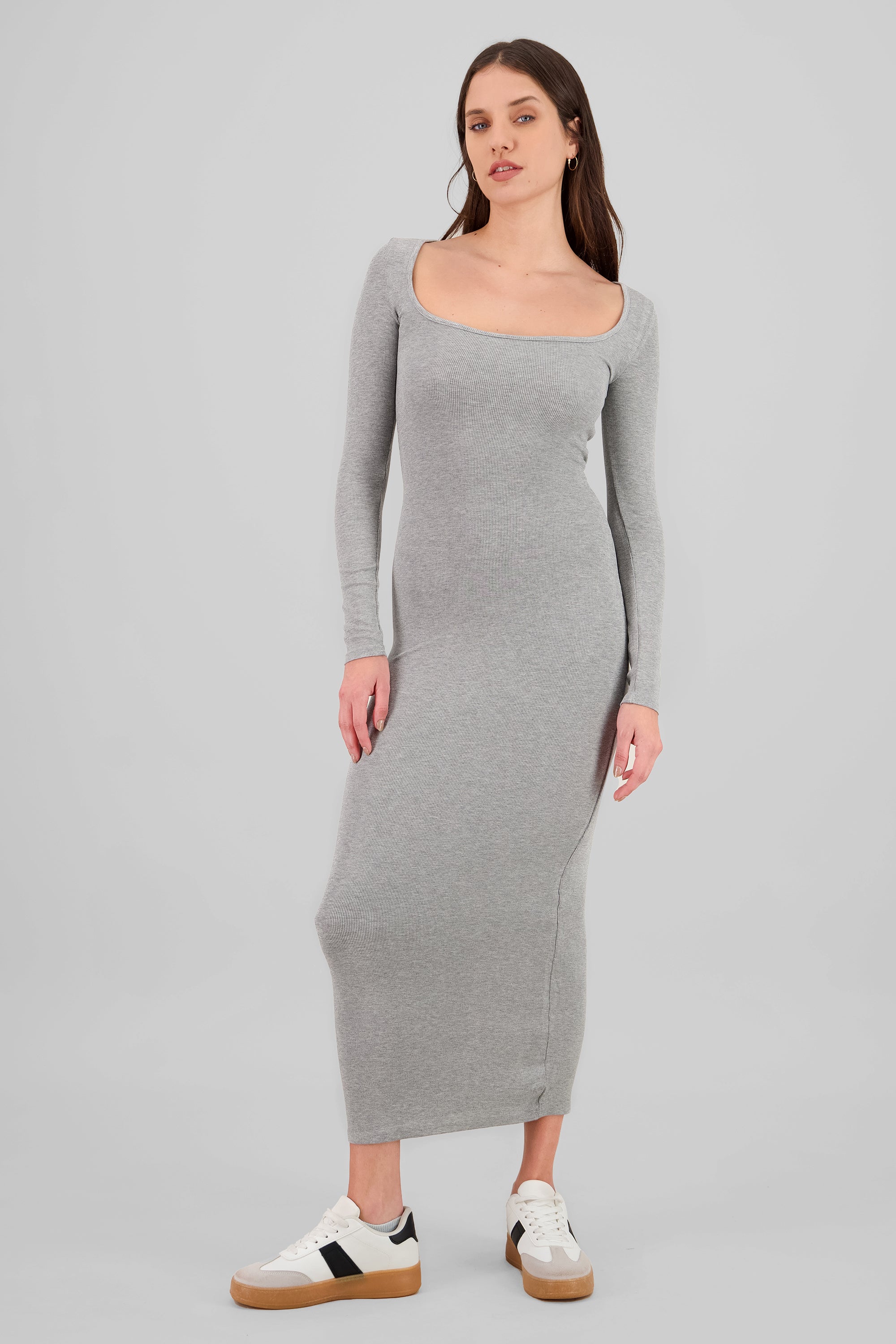 Vestido maxi manga larga liso GRIS