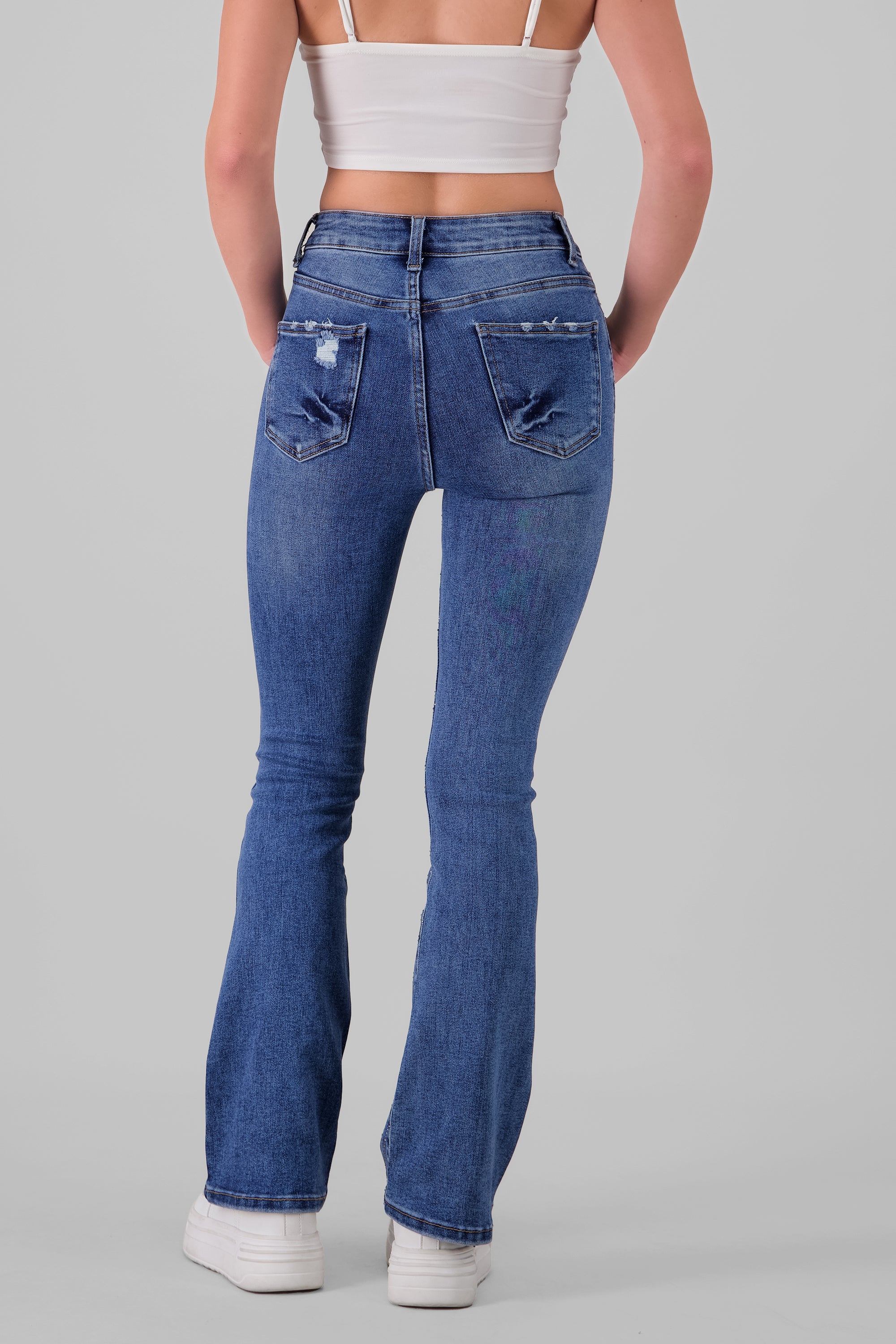 Jeans bootcut detalle brillos LIGHT WASH