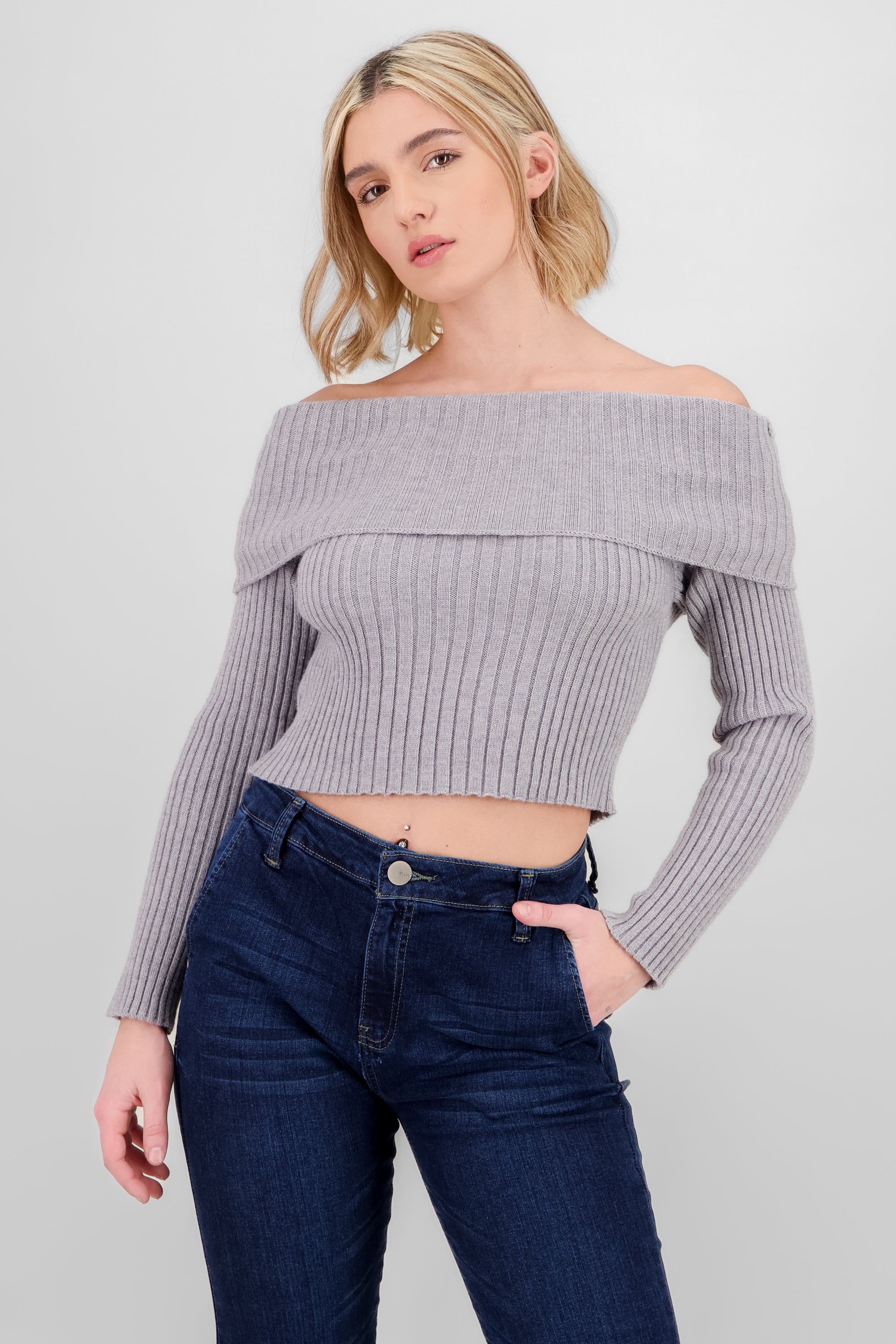 Sueter tejido off shoulder GRIS JASPE