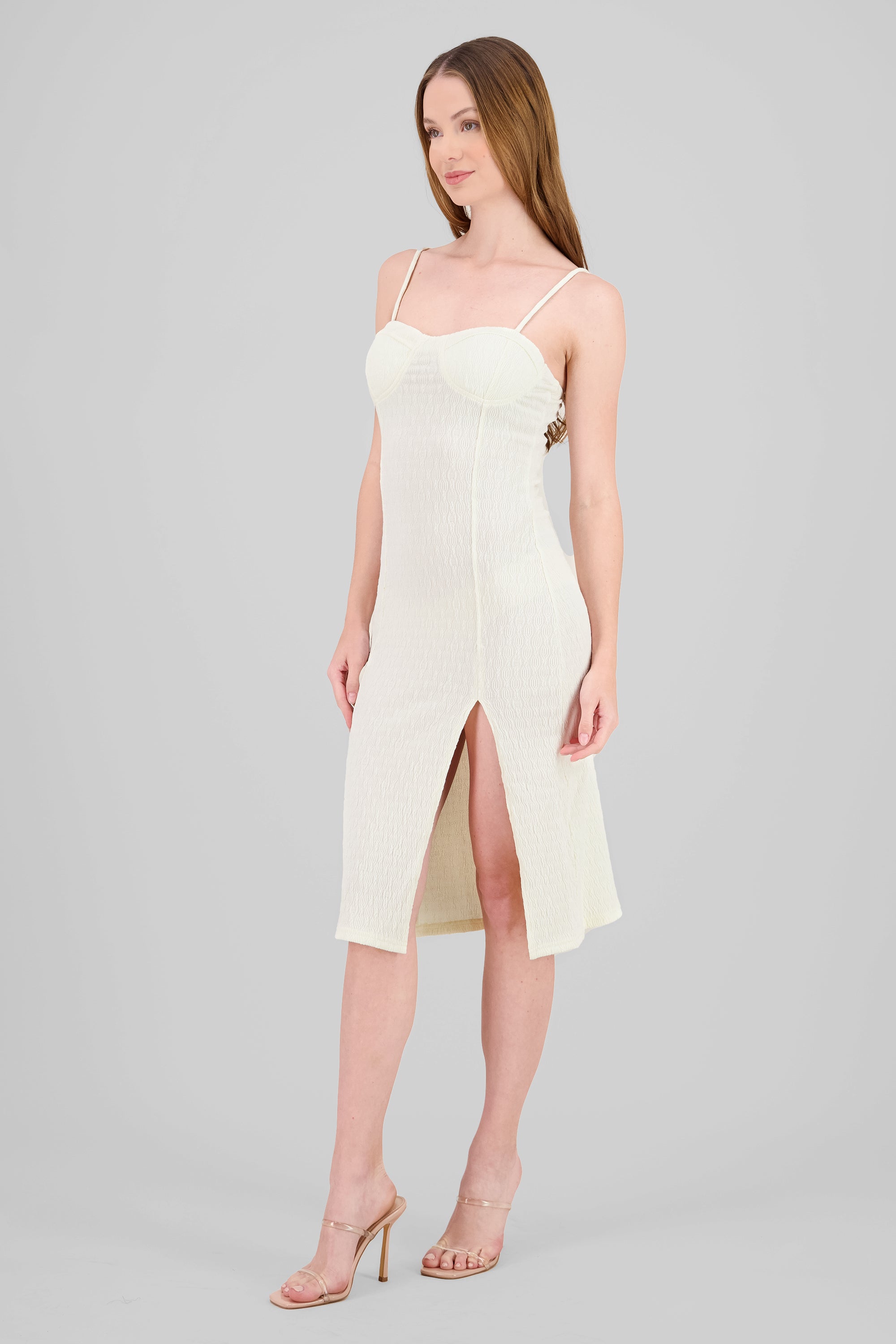 Vestido con copas textura BEIGE