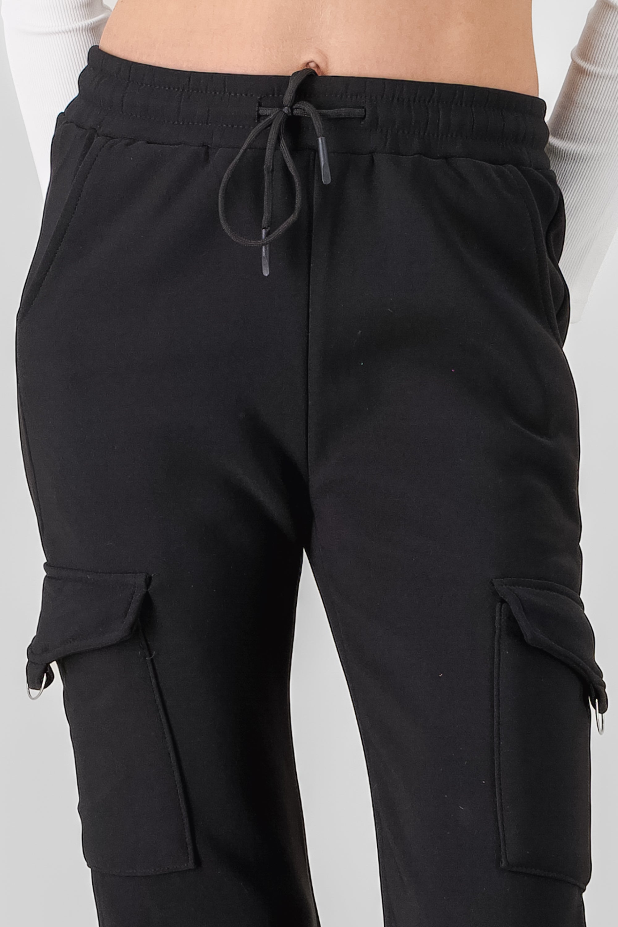 Pants estilo wide leg cargo lisos NEGRO