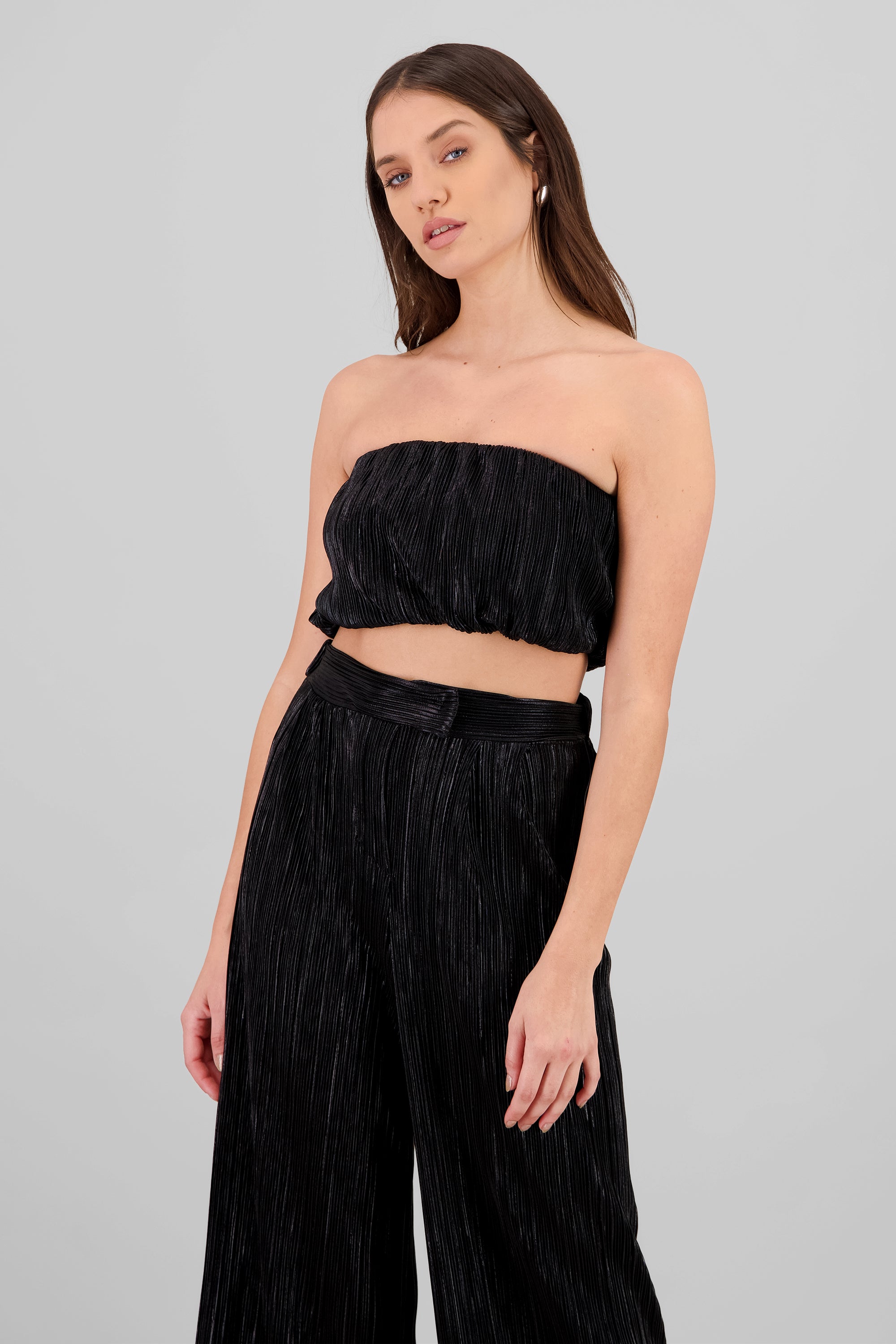 Top banadana textura brillo NEGRO