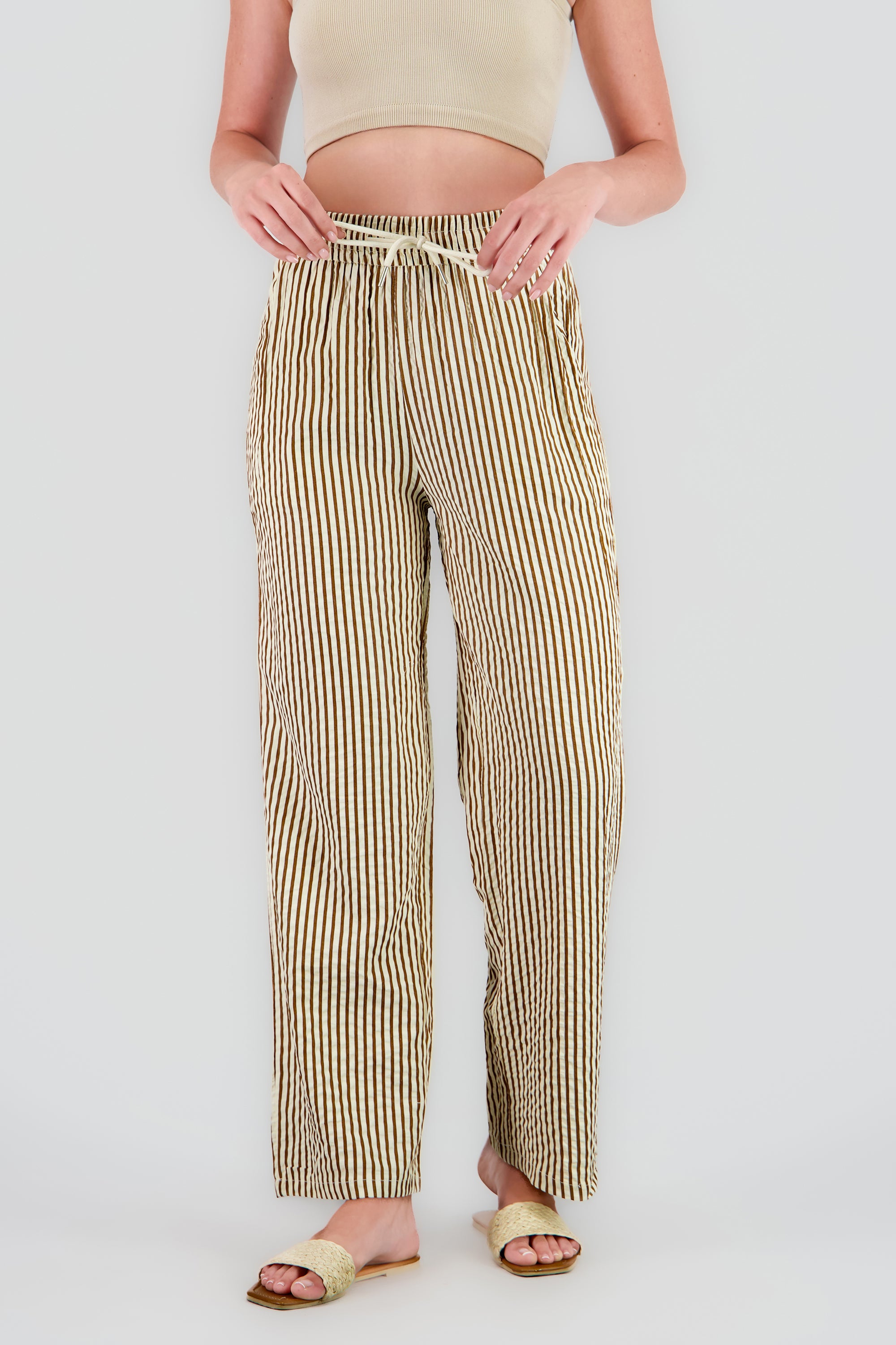 Pantalon rayas textura CAFE COMBO