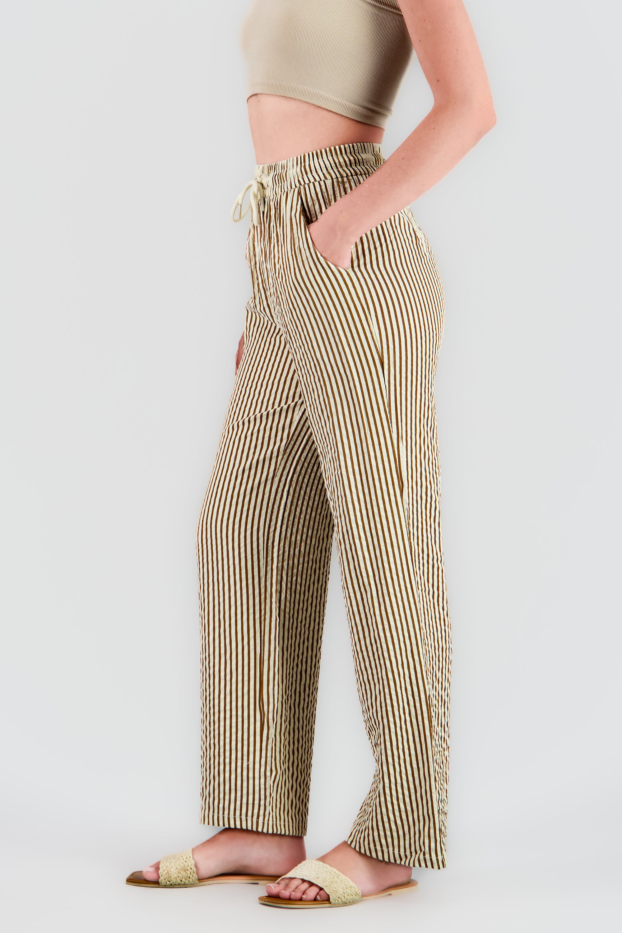 Pantalon rayas textura CAFE COMBO
