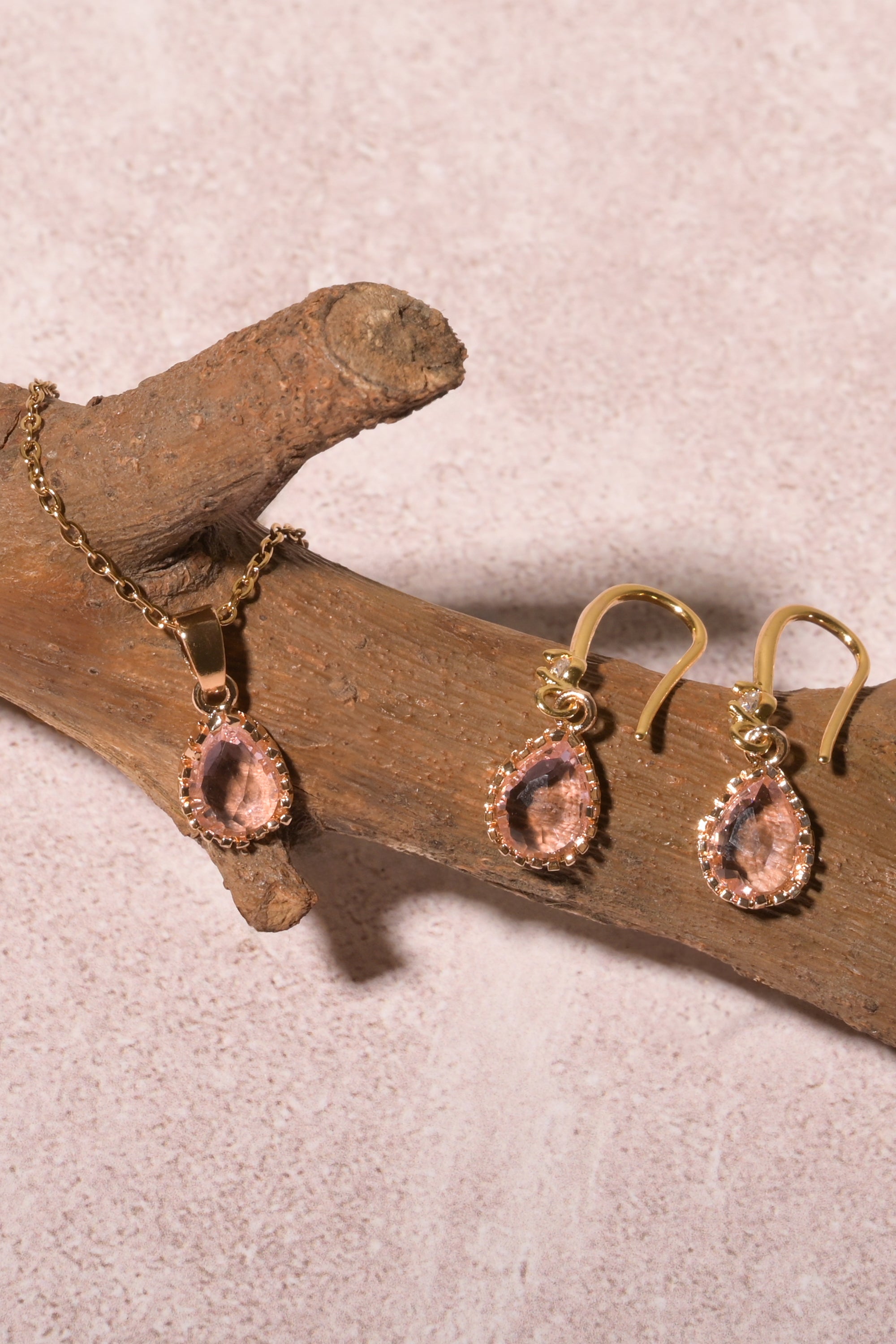 Set arracadas gota cristal collar ROSA