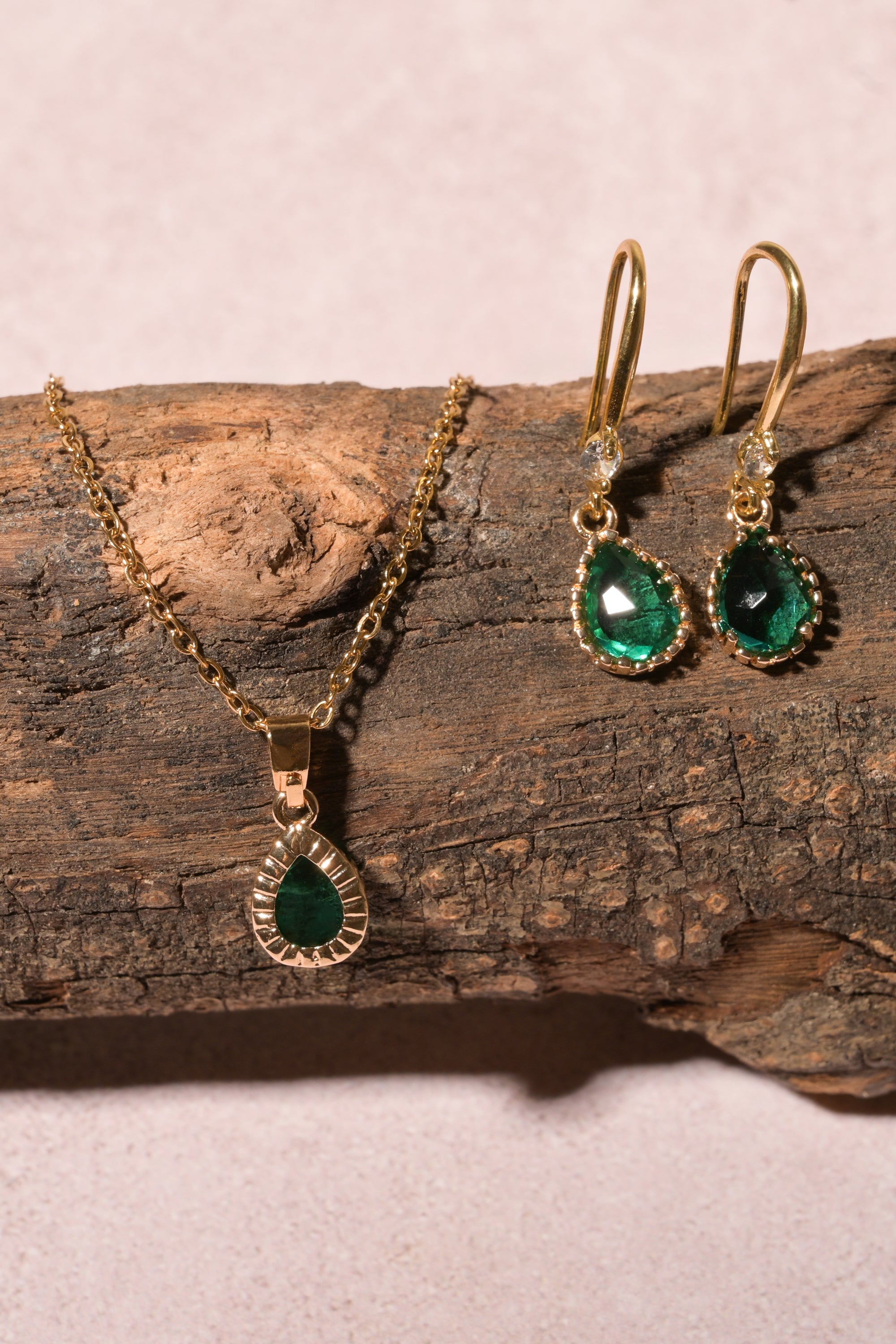 Set arracadas gota cristal collar VERDE