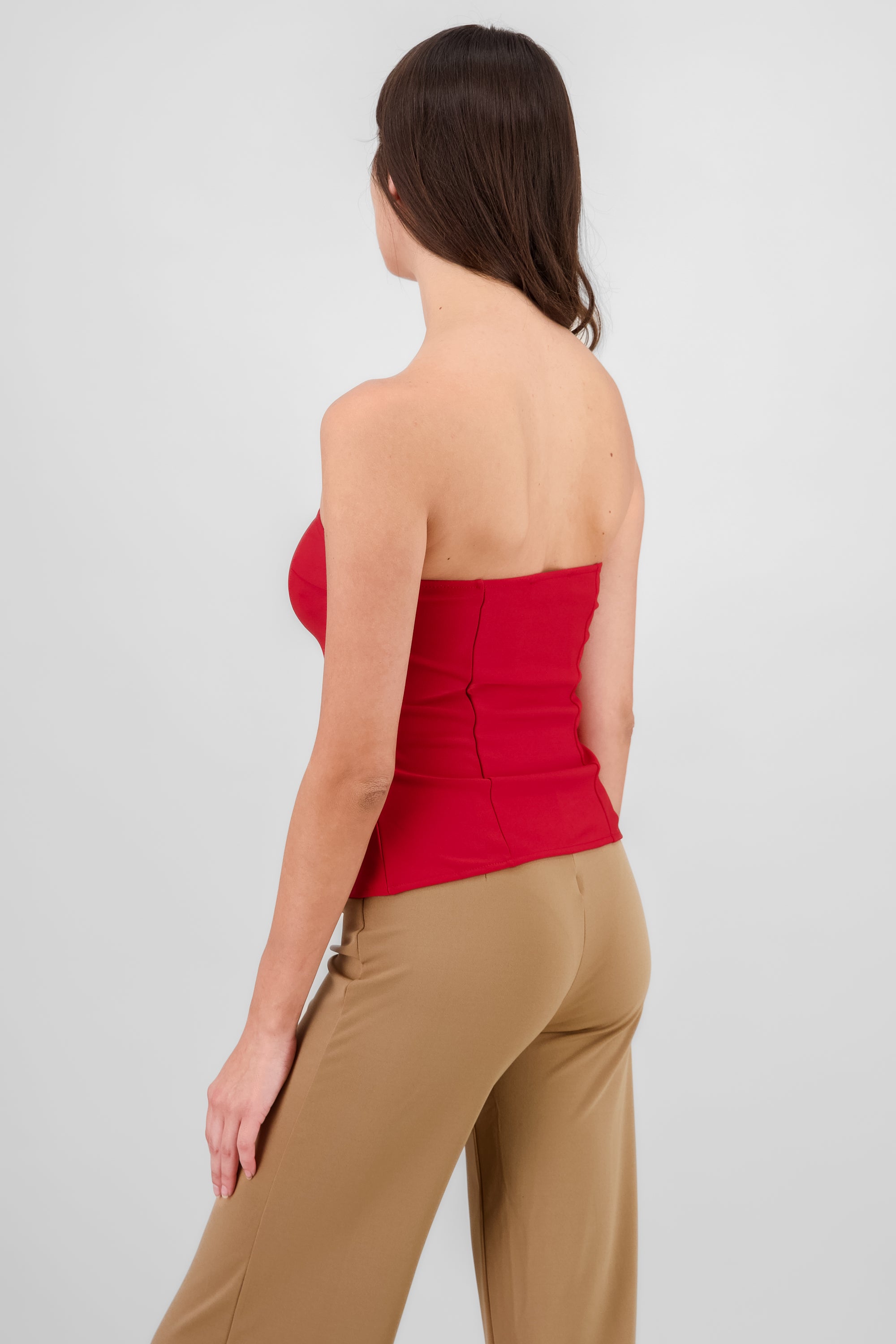 Top formal con bolsas y accentos de botones ROJO TOMATE