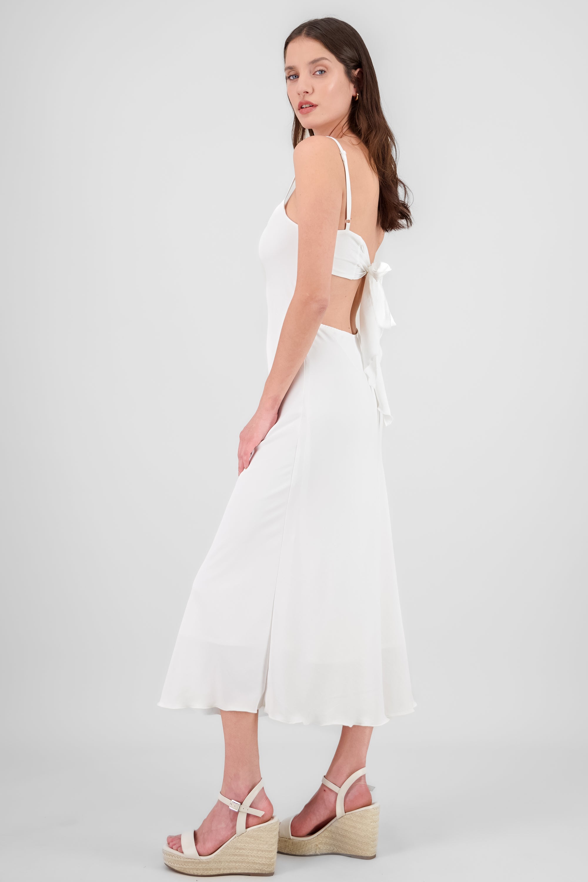 Maxi Light Maxi Detail Back WHITE