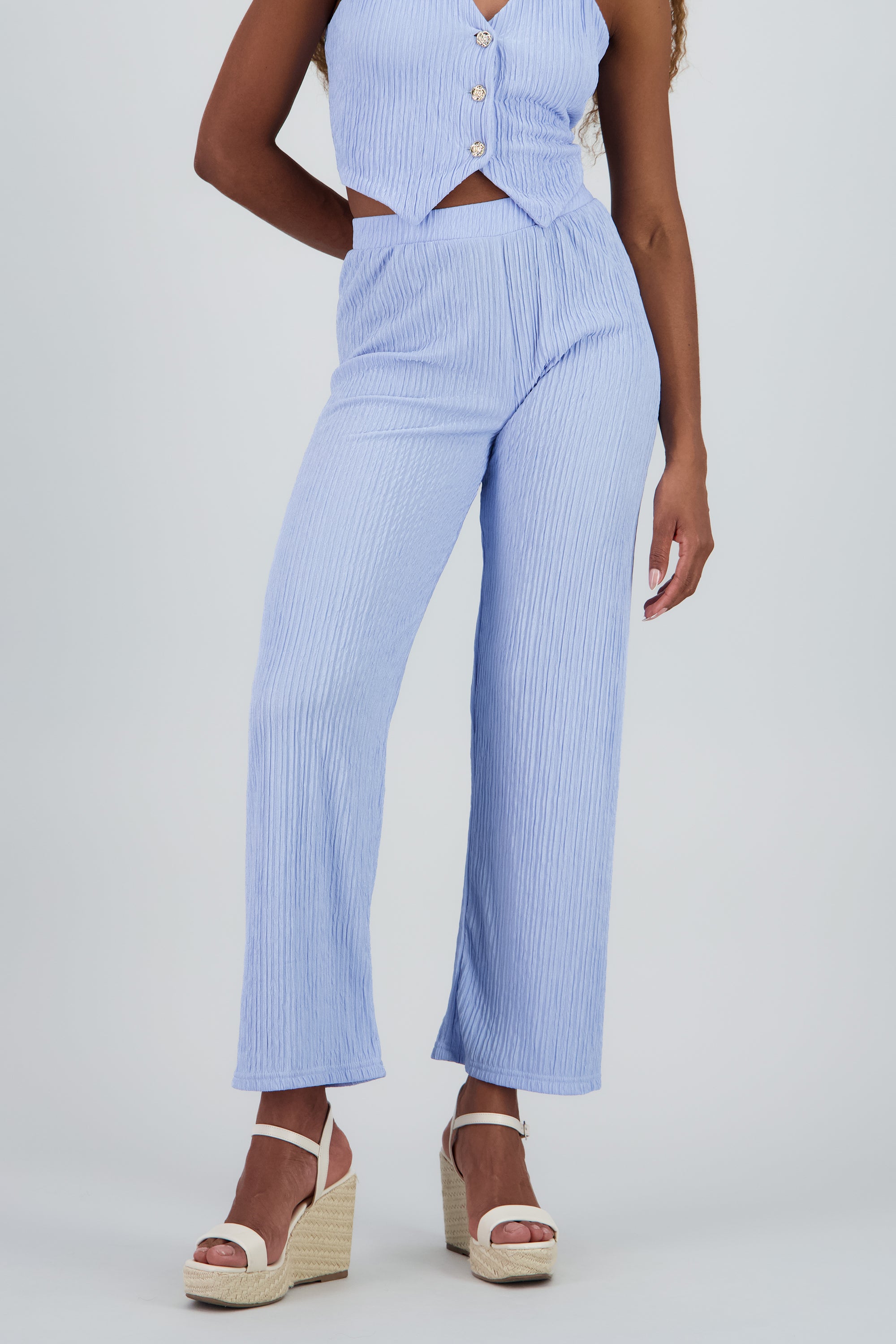 Pantalon recto textura AZUL CIELO