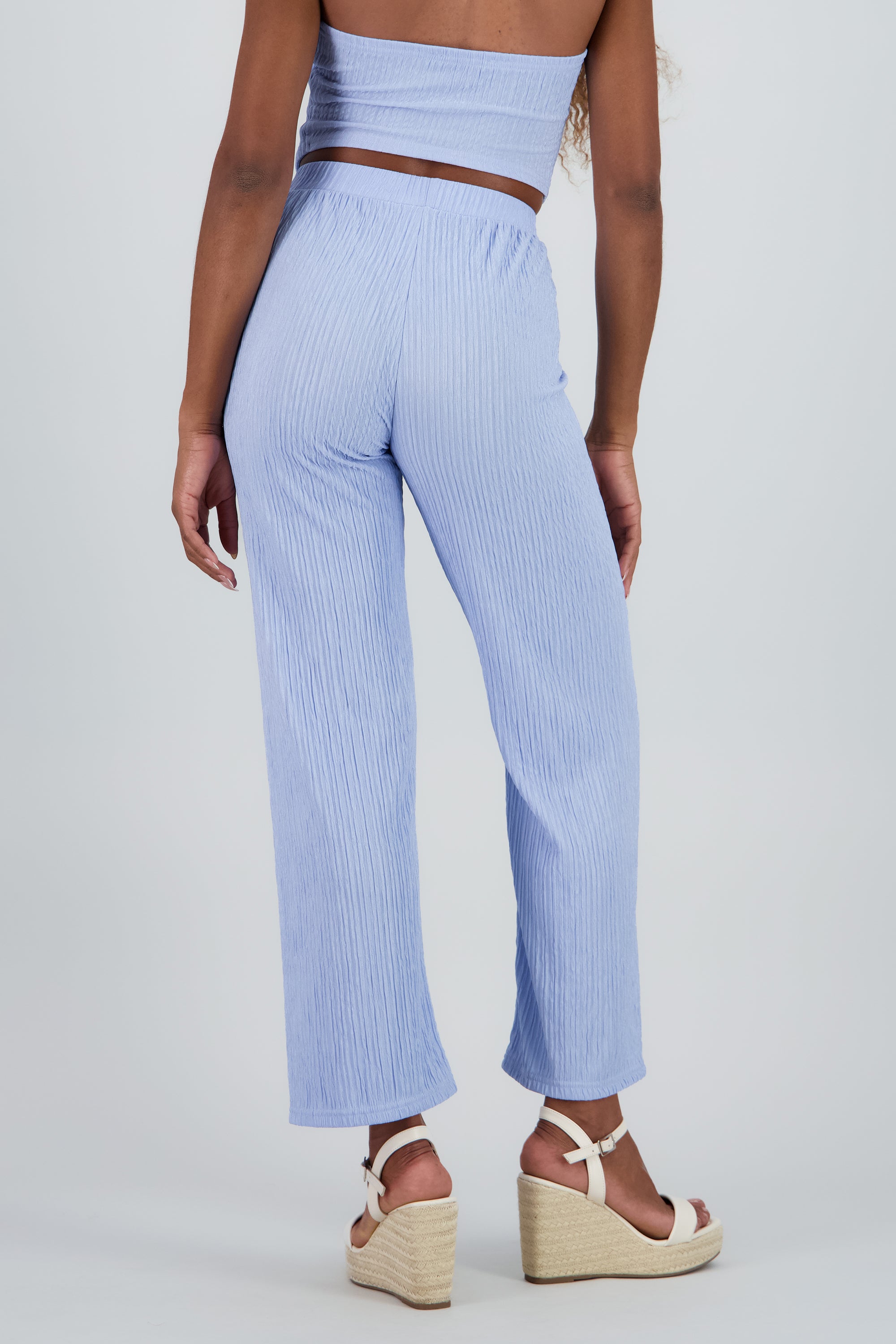 Pantalon recto textura AZUL CIELO